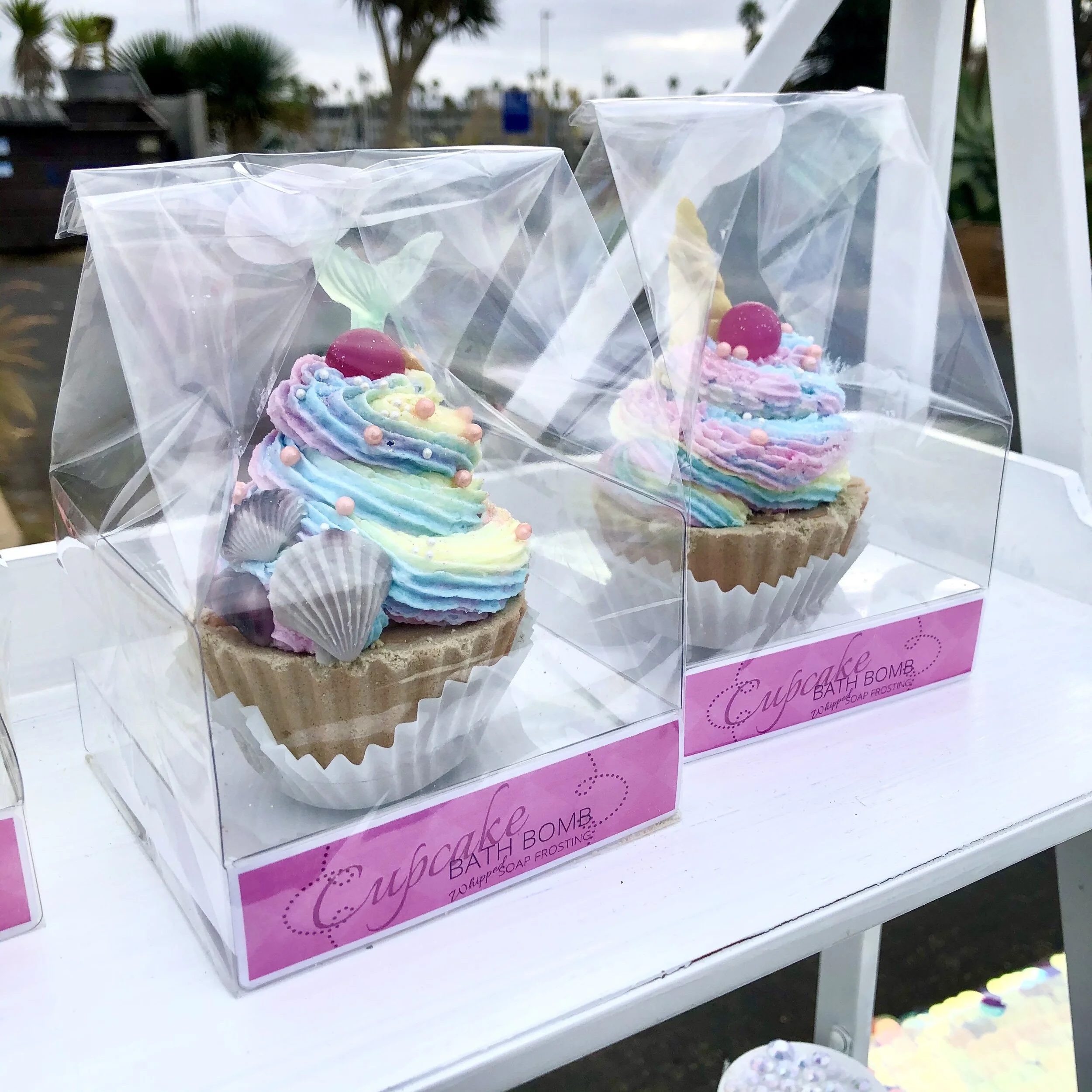 Cupcake Bath Bomb- LOCAL ORDERS ONLY!!! NO SHIPPING