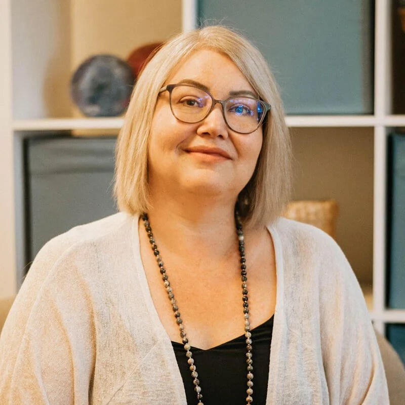 THERAPISTS — Lighthouse Therapy