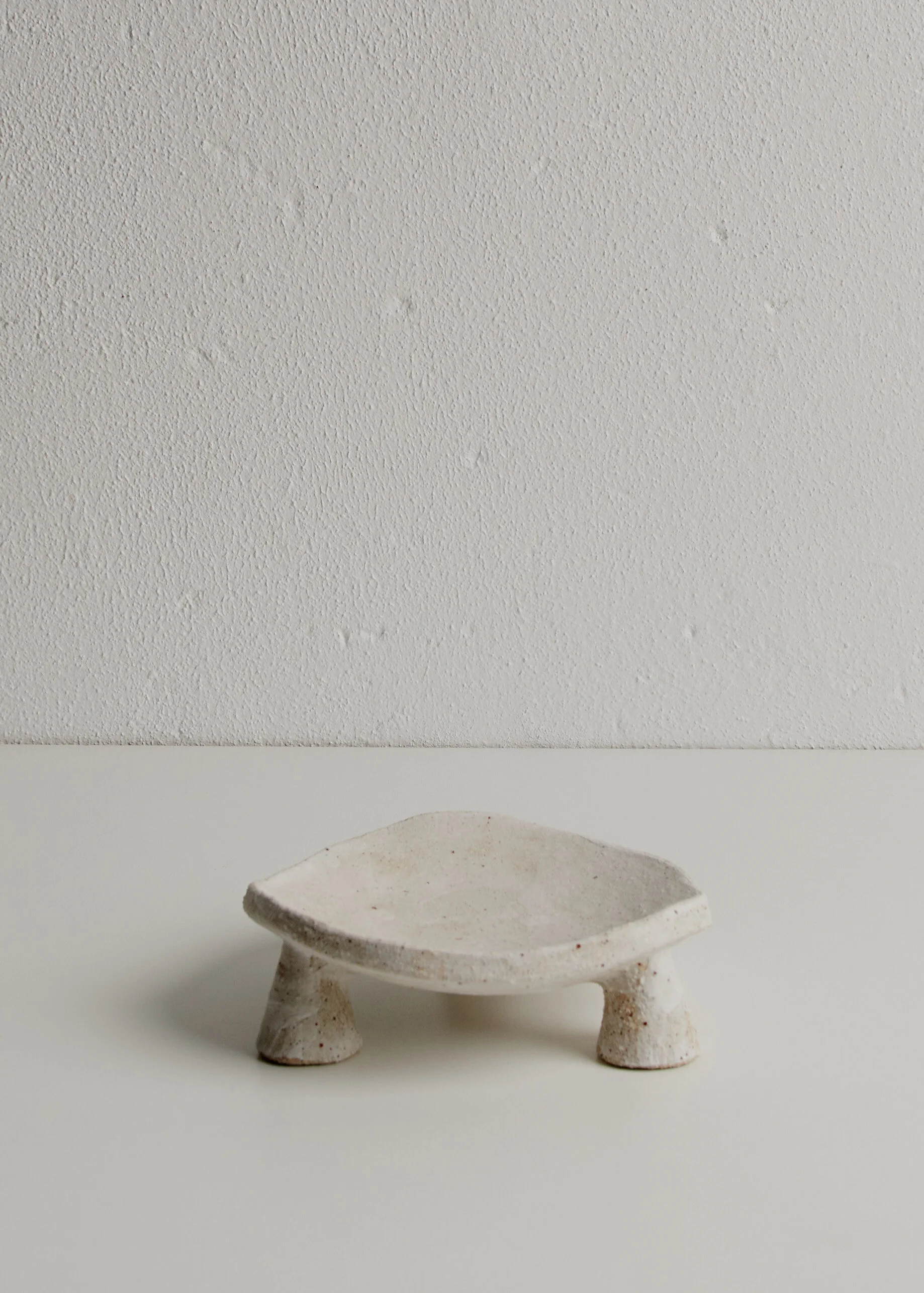 Ellery Footed Dish in Matte White