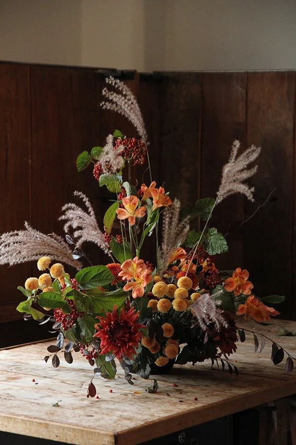 Vase 9_5 Water Vase (Opaque vase /Using pin frog)