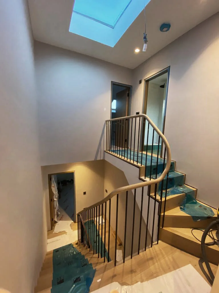 02 - Intenral Central Stairs.JPG