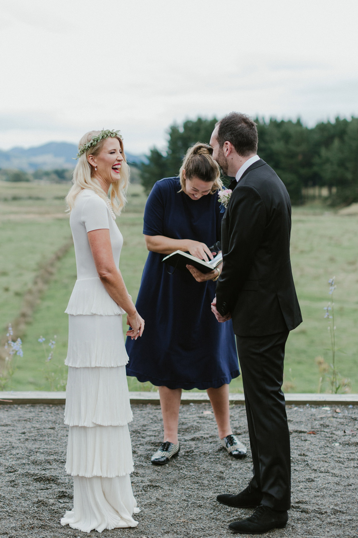 040-barn-style-wedding-wellington-new-zealand.jpg