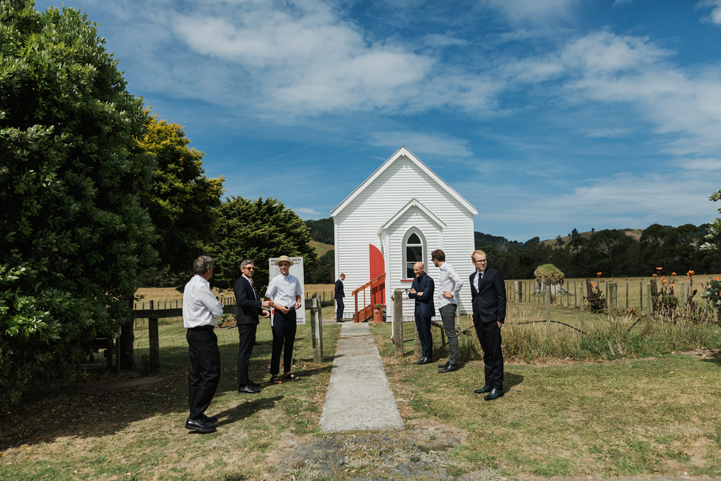 028-matakana-wedding-new-zealand.jpg