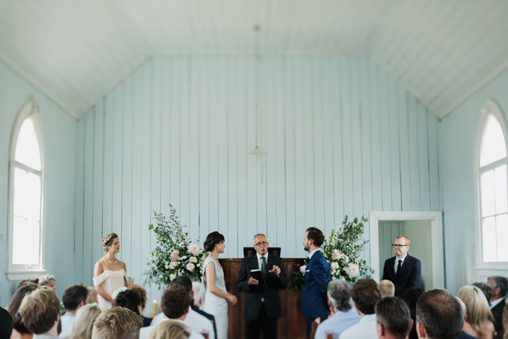 035-matakana-wedding-new-zealand.jpg