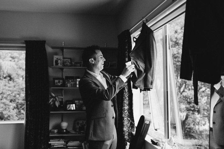 080-bride-groom-getting-ready-melissa-mills-photography.jpg
