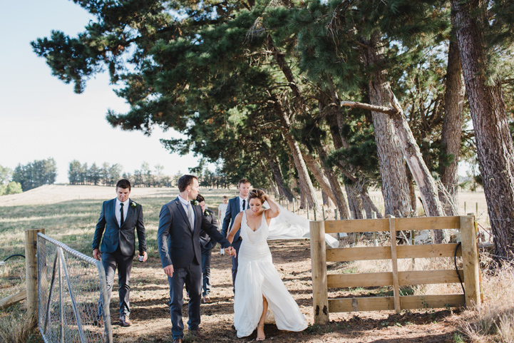 056-melissa_mills_photography_farm_wedding_new_zealand.jpg