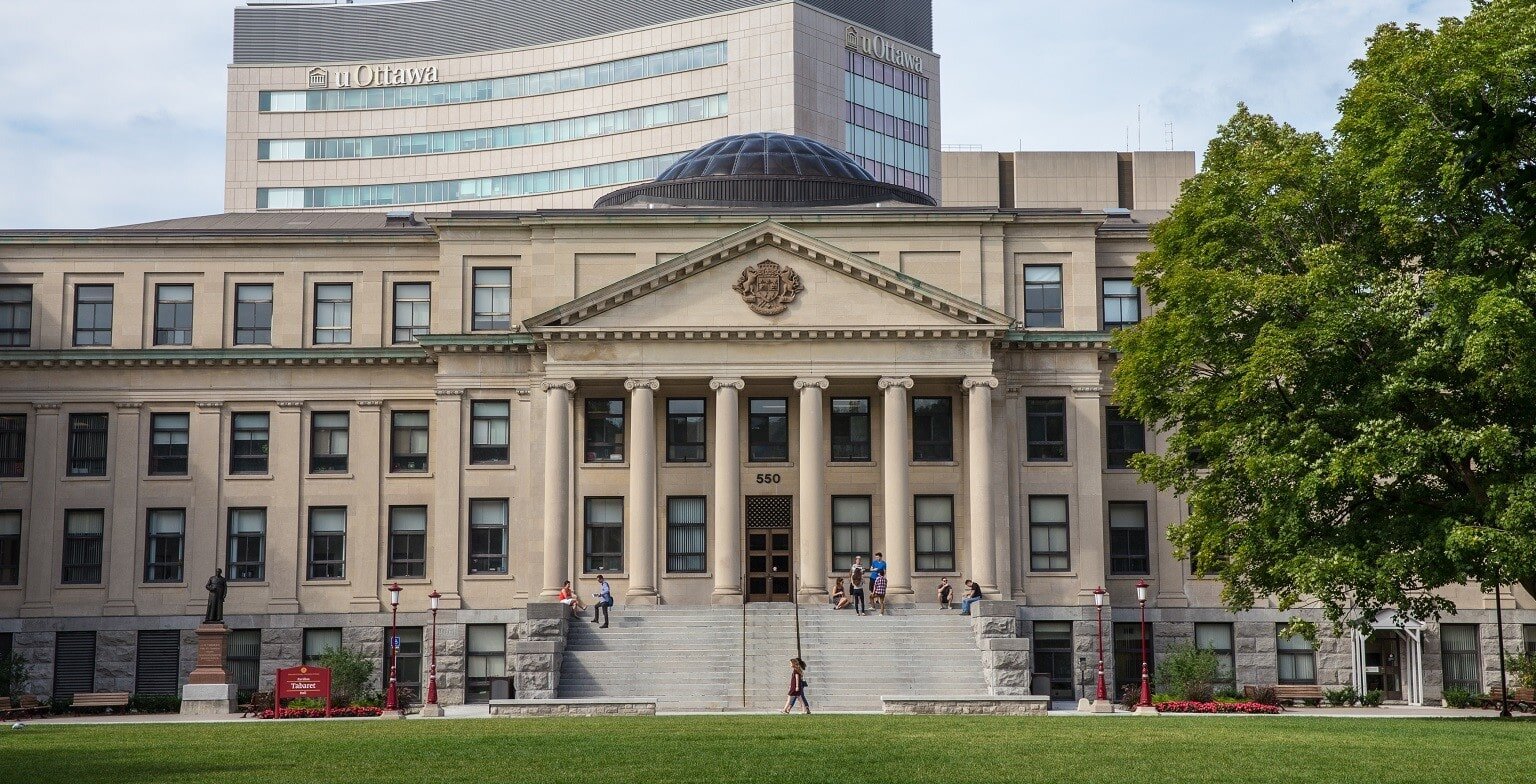 2024年QS世界大学排名发布，加拿大院校表现不俗