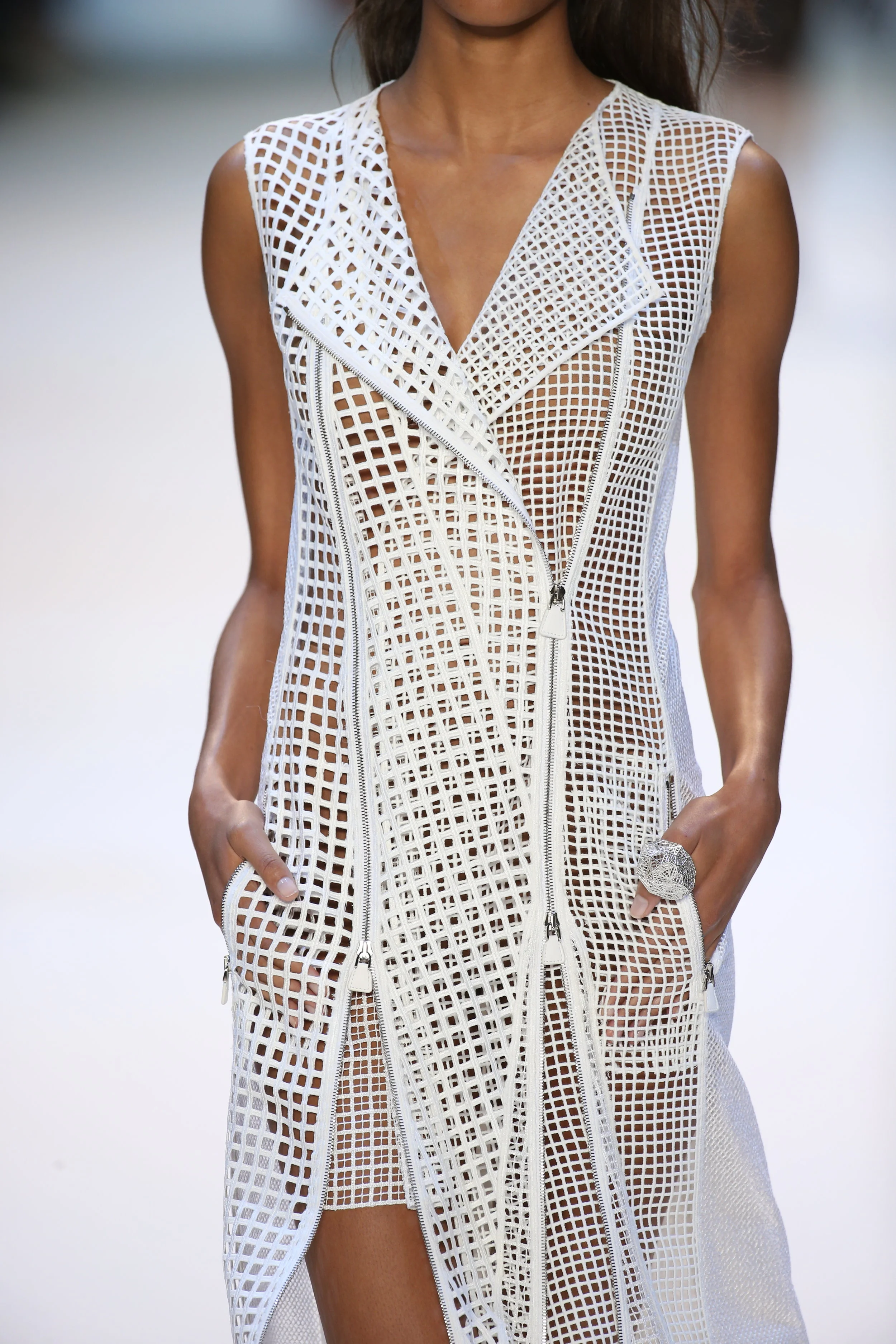 AKRIS & VOJD Studios 3D Printed Rings, Spring-Summer 2016 - Courtesy to Akris IV.JPG