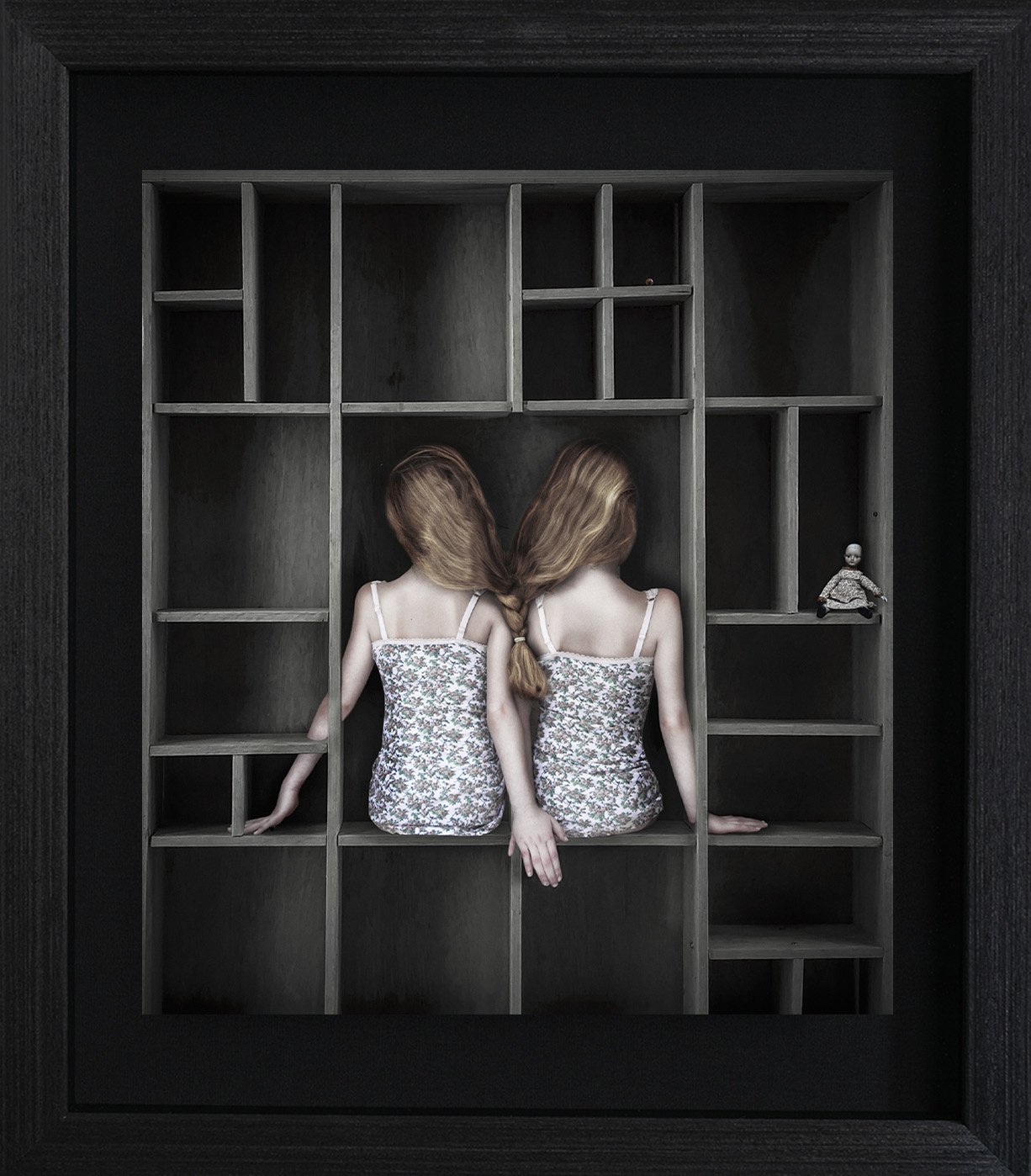 F164-the closet-The residents of my mind-Corina Bouweriks.jpg