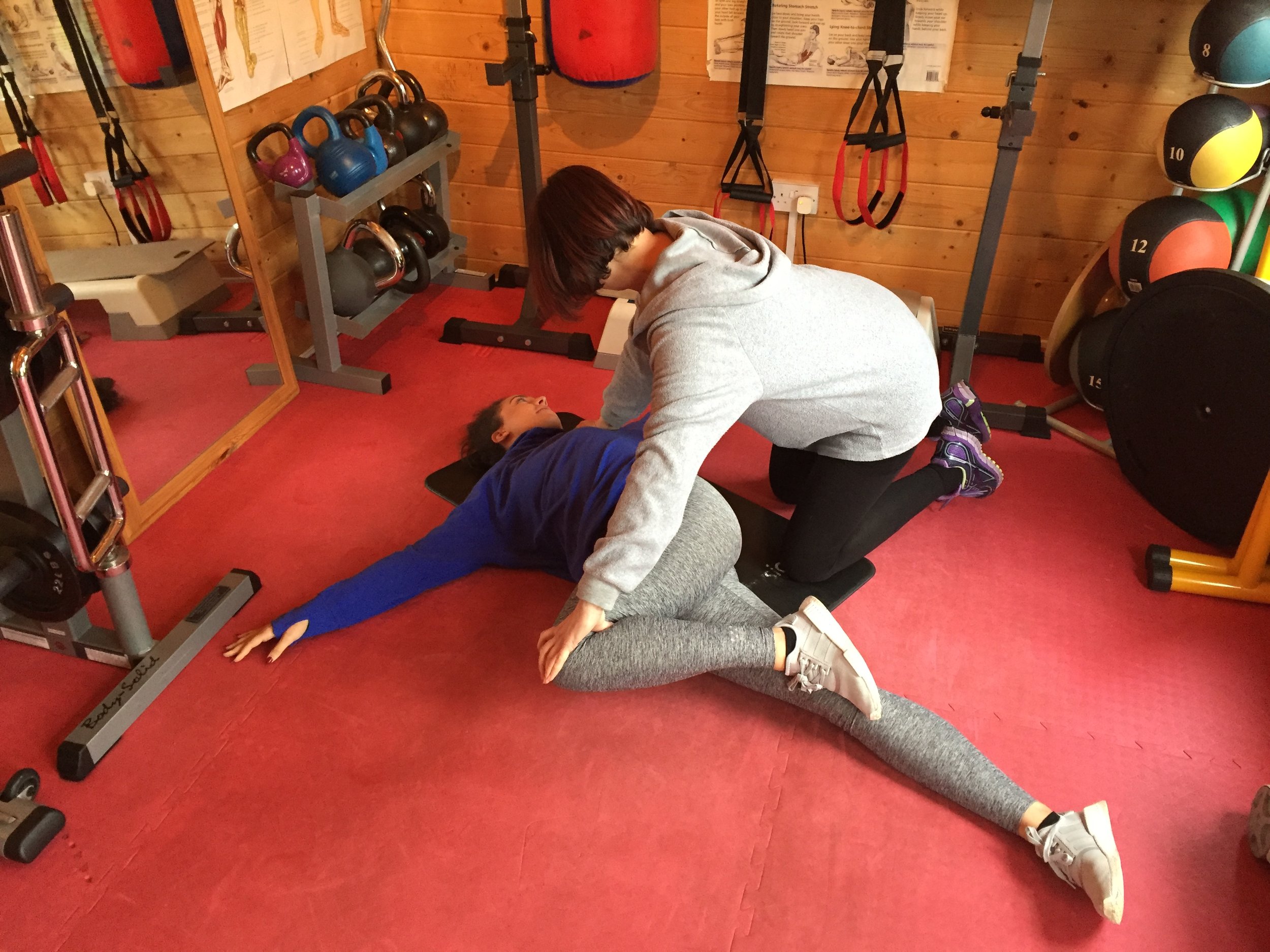 Personal Trainer Woking Stretching2.jpg