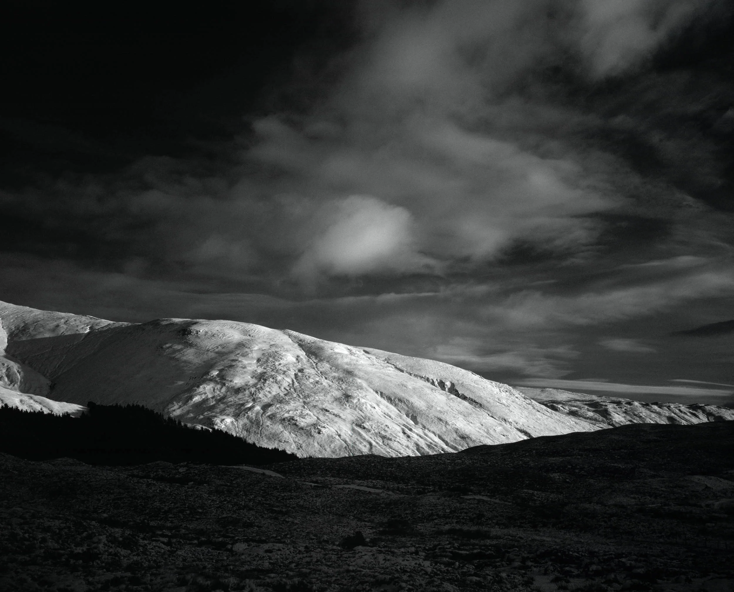 HR. B&W Scotland mountain 3.jpg