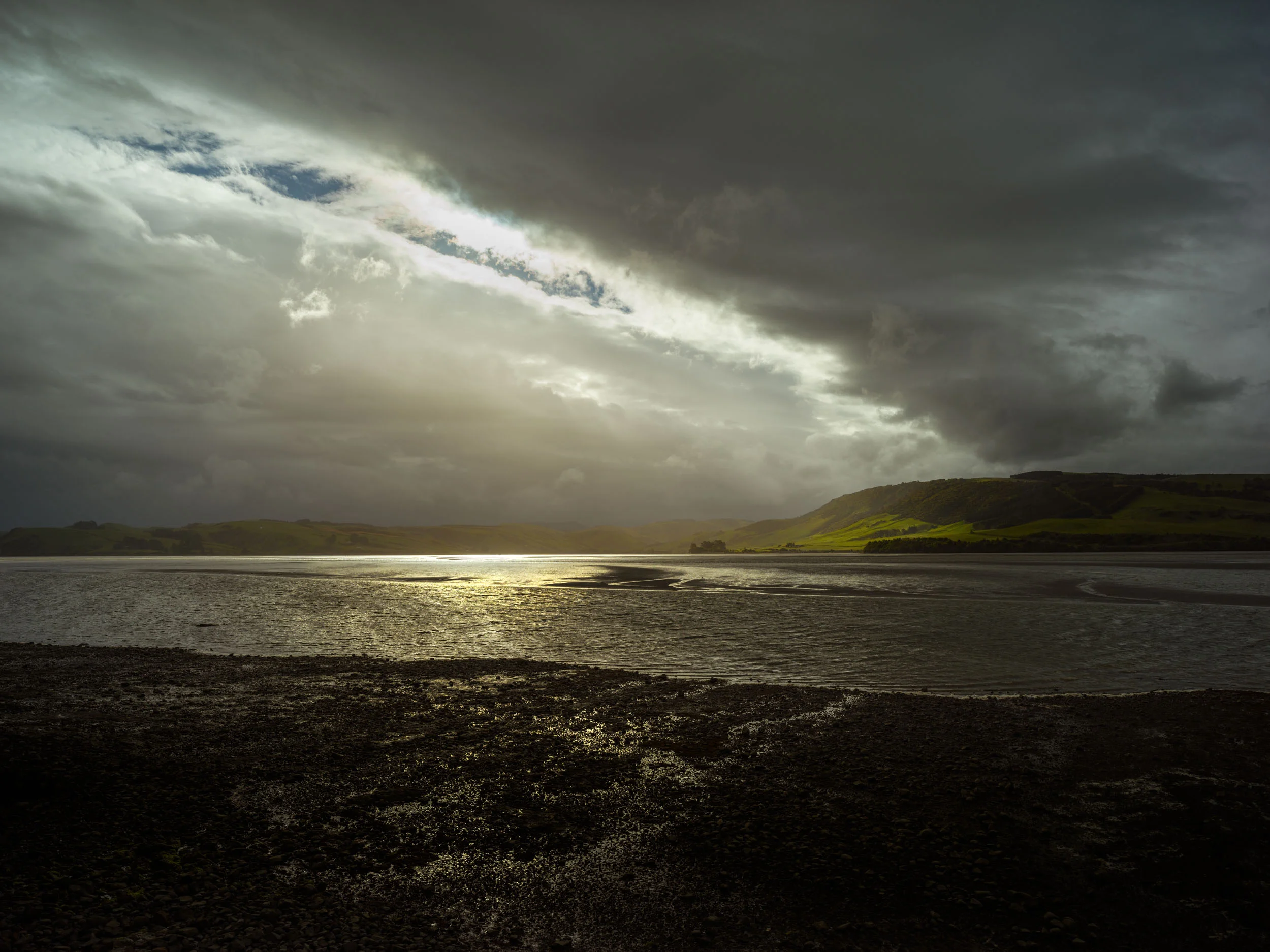 Moody_lake_1.jpg