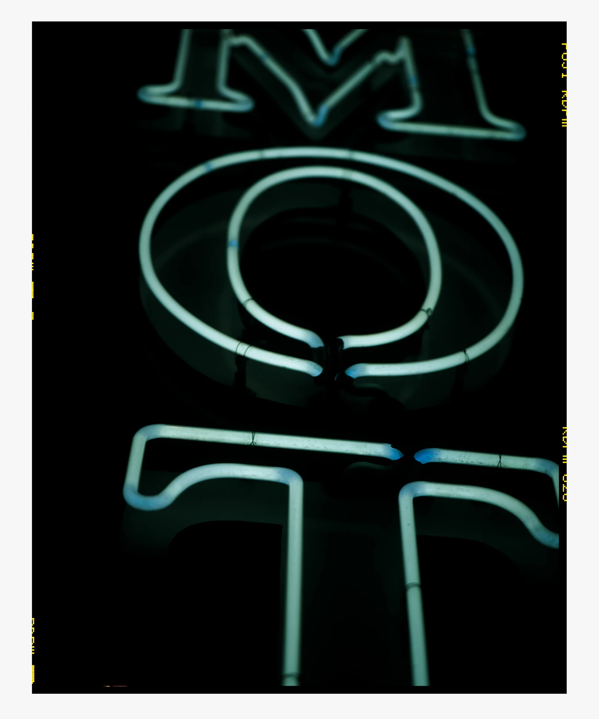 Neon 203.jpg