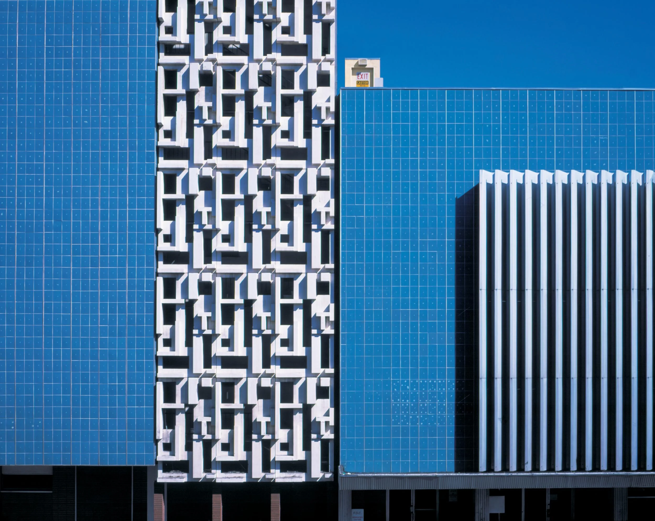 Vegas wall 2.jpg