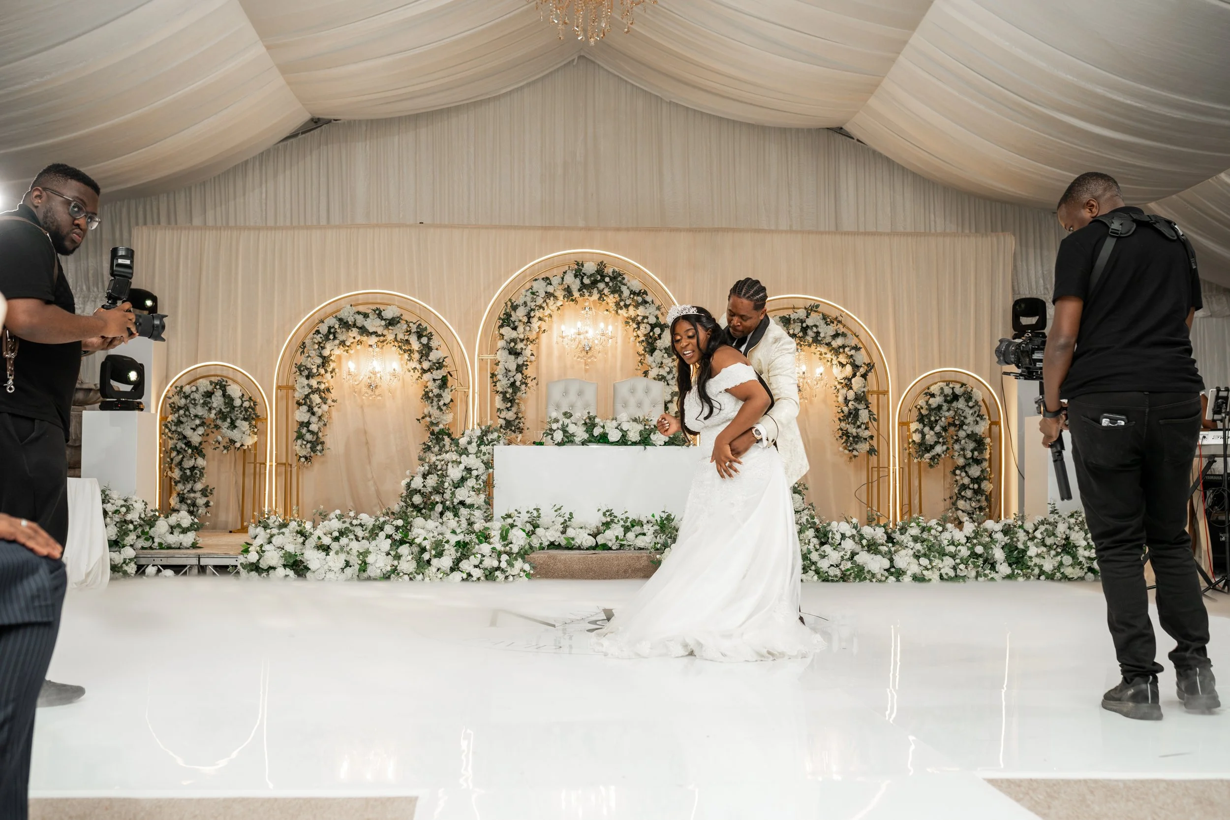 How to Choose the Right Wedding Vendors for Your Big Day