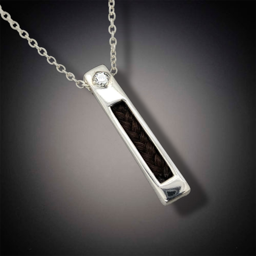 Vertical Horse Hair Pendant With Stone Setting
