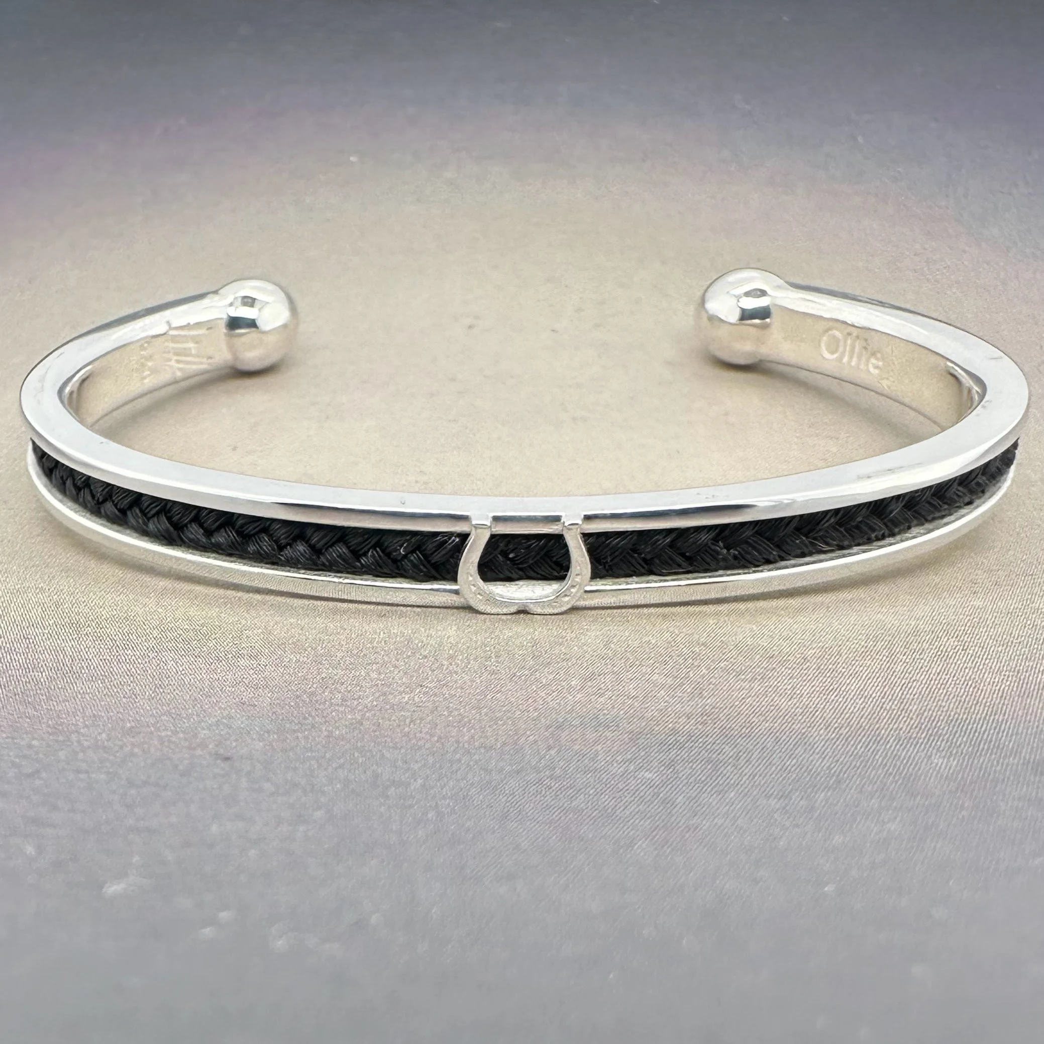 HH cuf with small draft shoe.jpg