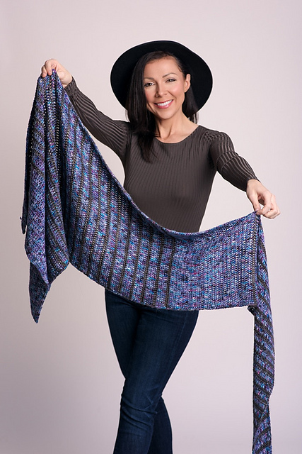 Lilith Asymmetric Shawl_EFA.jpg