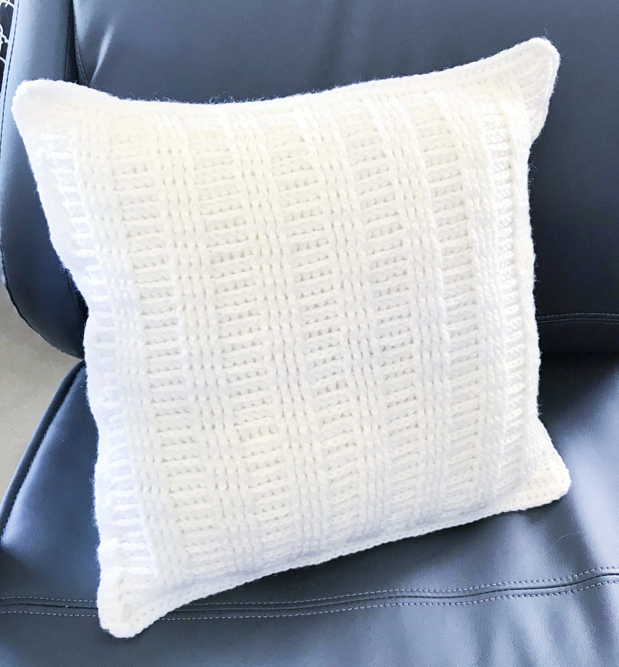 Ladder Stitch Worsted Front.jpg