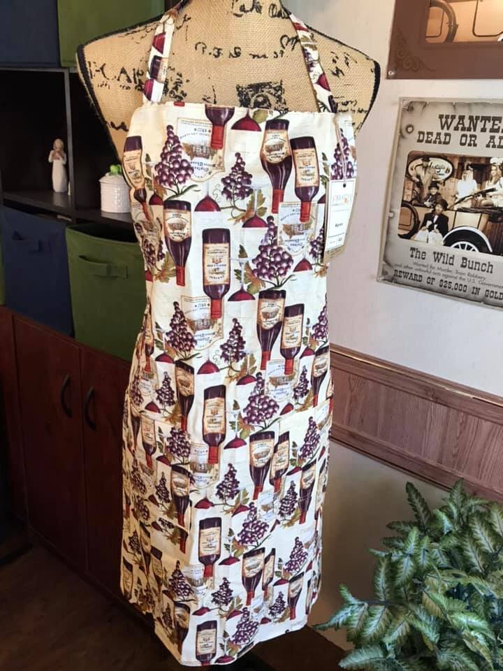 Vineyard Full Apron with Pockets