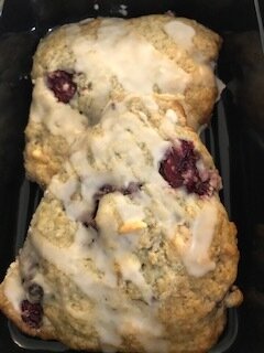 Cherry White Chocolate Chip Scones (8 oz package)