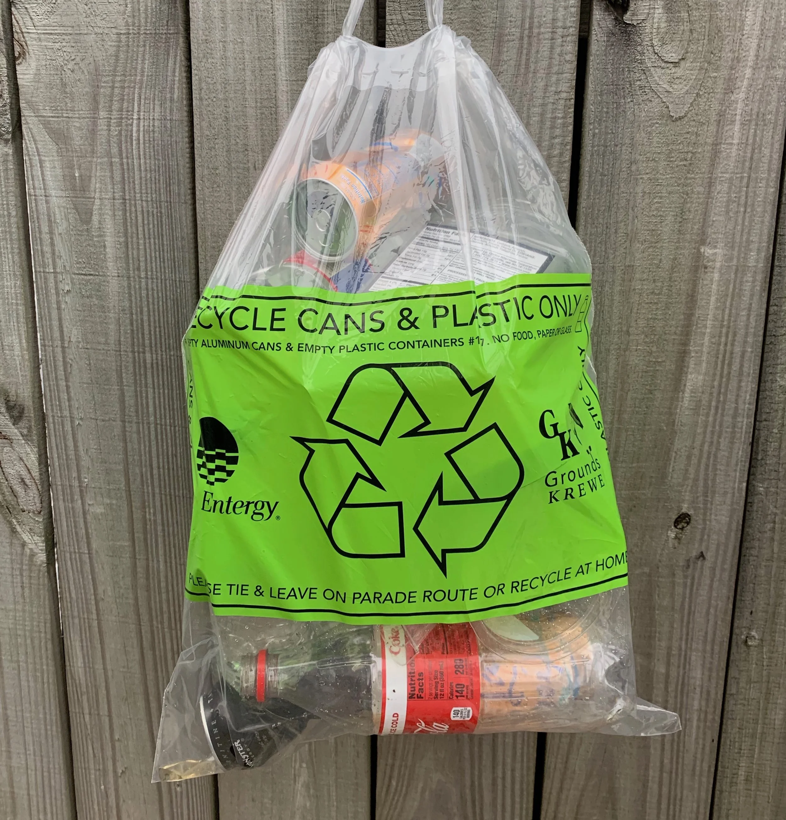'Grounds Krewe' to give out recycling bags during Mardi Gras parades
