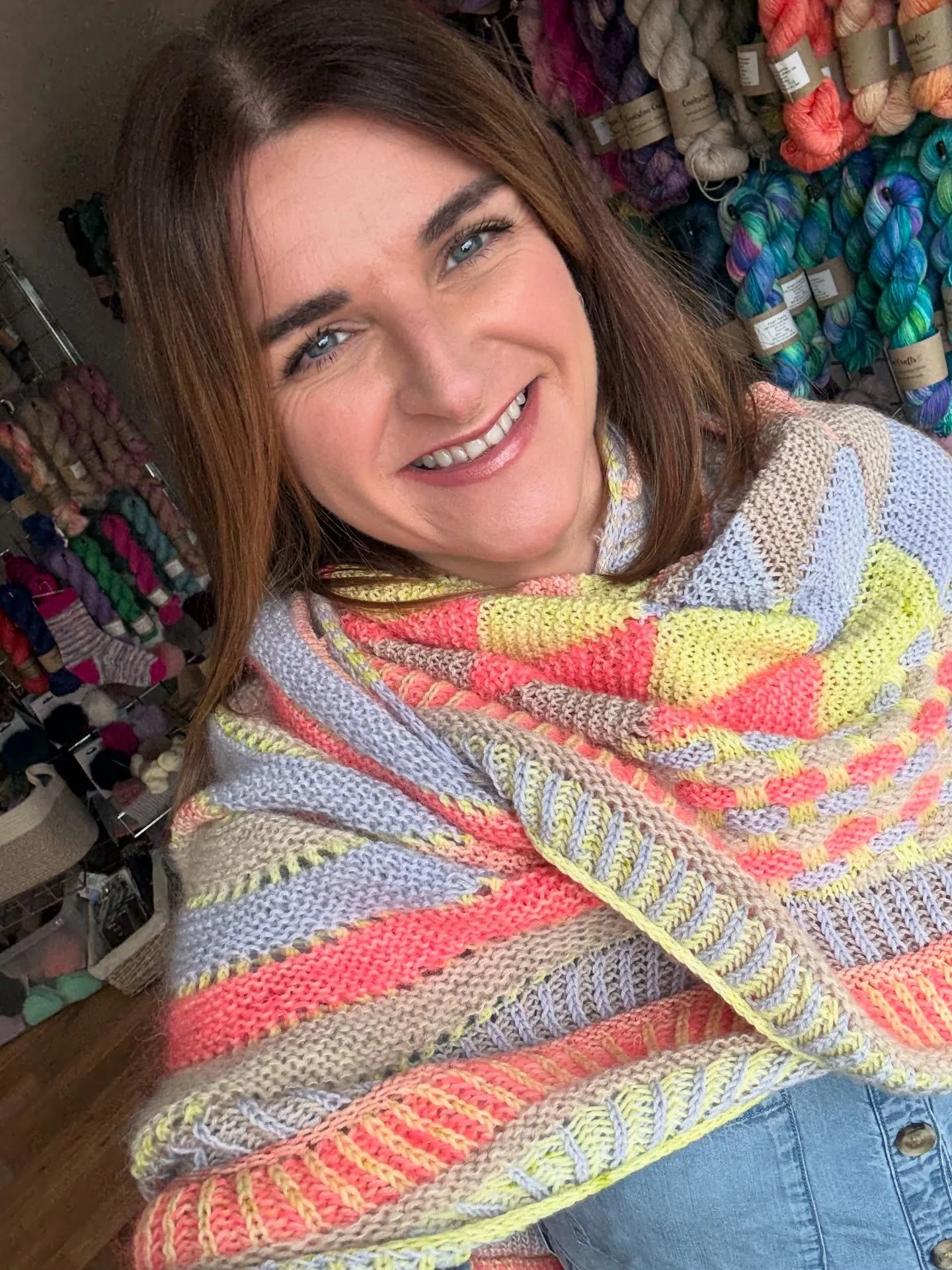 My Mystery Musikal Shawl!

The @westknits Mystery Knitalong is always fun, I always learn something new and the shawl at the end is just a bonus. 

I used Lilac, Echeveria, Pearl and Moon Cactus with some scraps of mohair but the colour palette was t