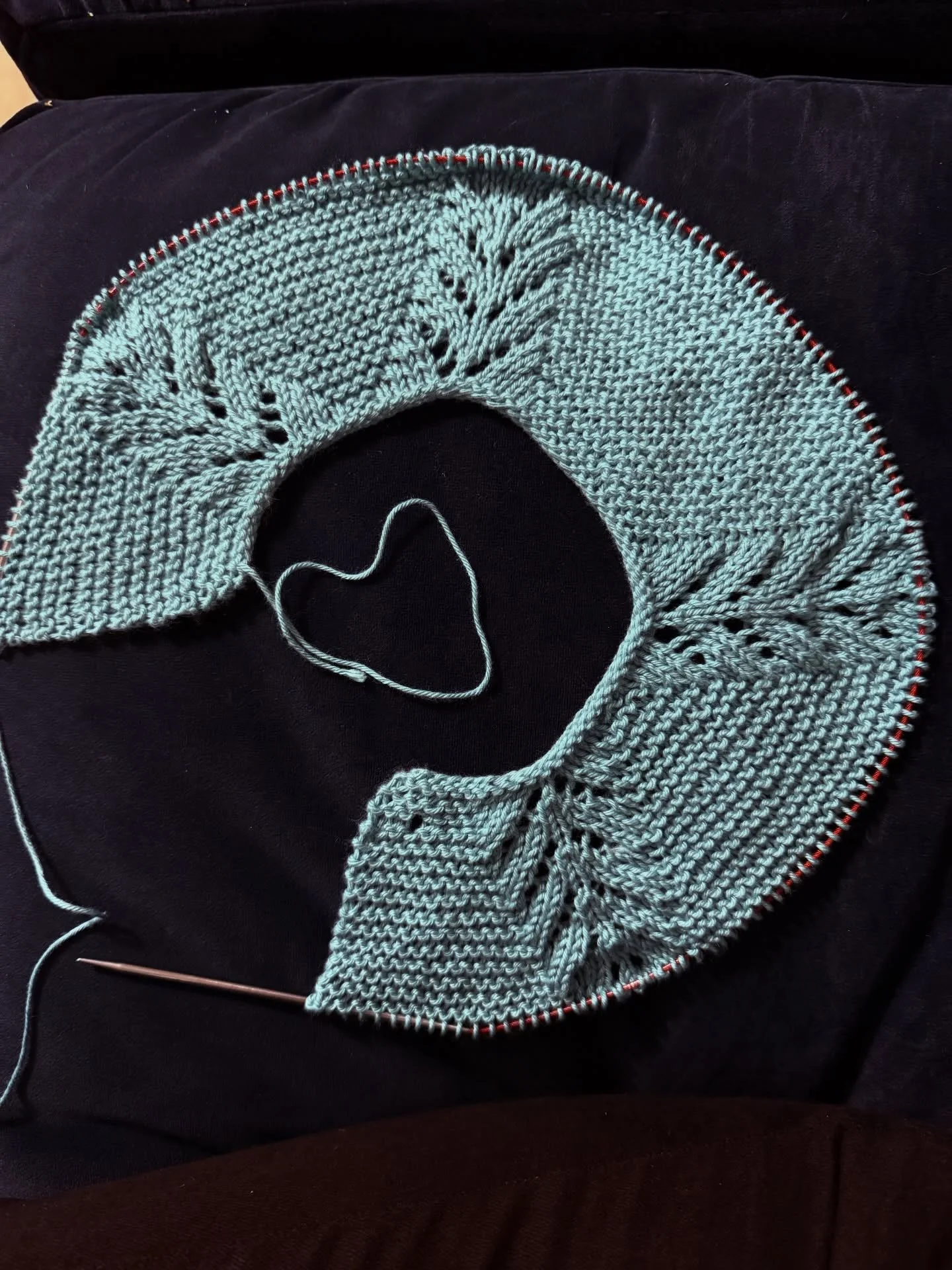 After a few bigger adult projects, there&rsquo;s something so satisfying about a cute baby knit. 

This is the #norwegianfircardigan by @ogeknitweardesigns and I&rsquo;m using the @stylecraftyarns Naturals Cotton Bamboo (the same yarn that&rsquo;s in