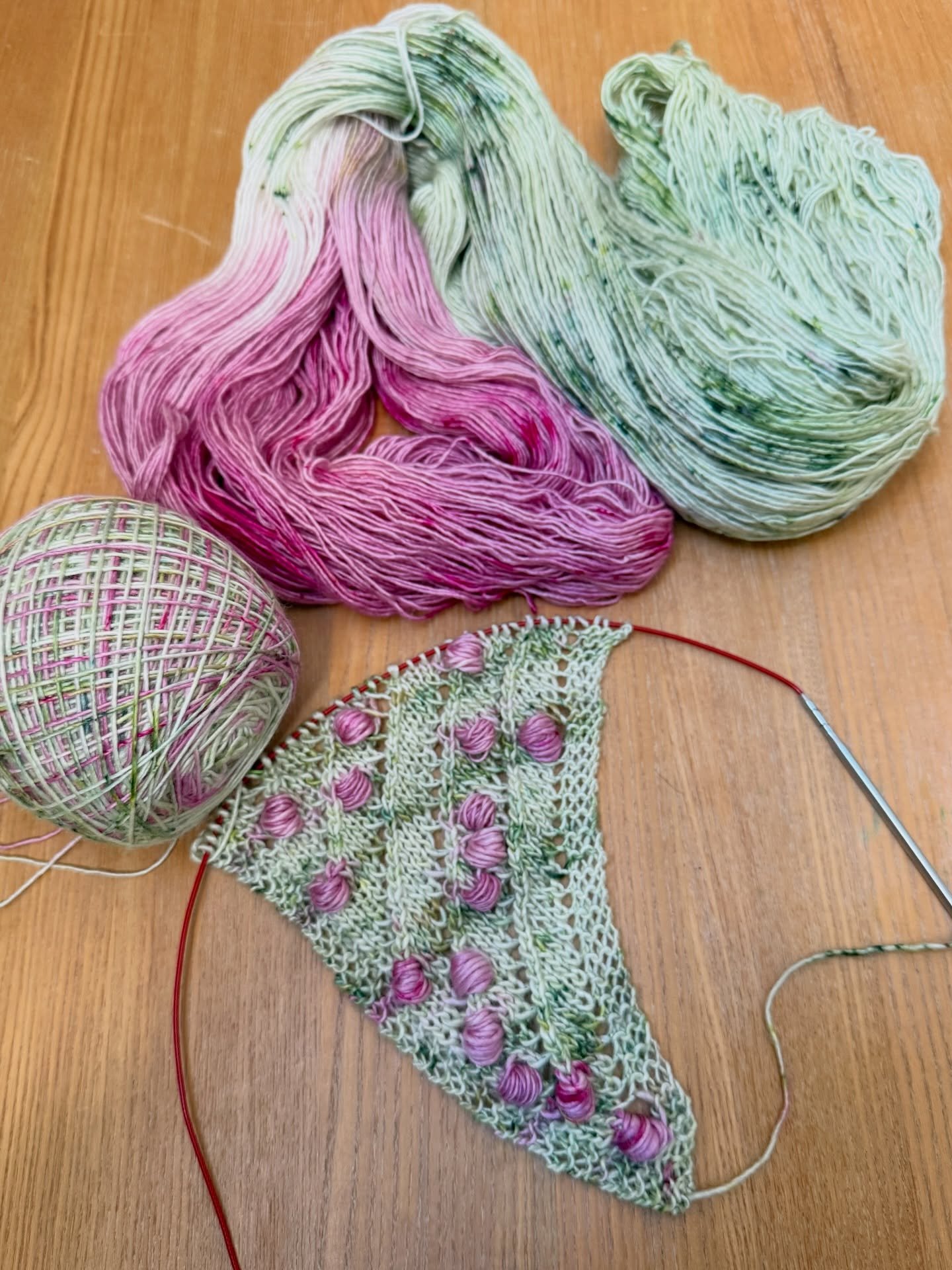 One week to go until @elginfibrefest and I&rsquo;ll have some much requested Assigned Pooling Yarns with me.

This first colourway is Cherry Blossom on a merino silk yarn base.  It&rsquo;s so addictive! I&rsquo;m trying hard to embrace the randomness