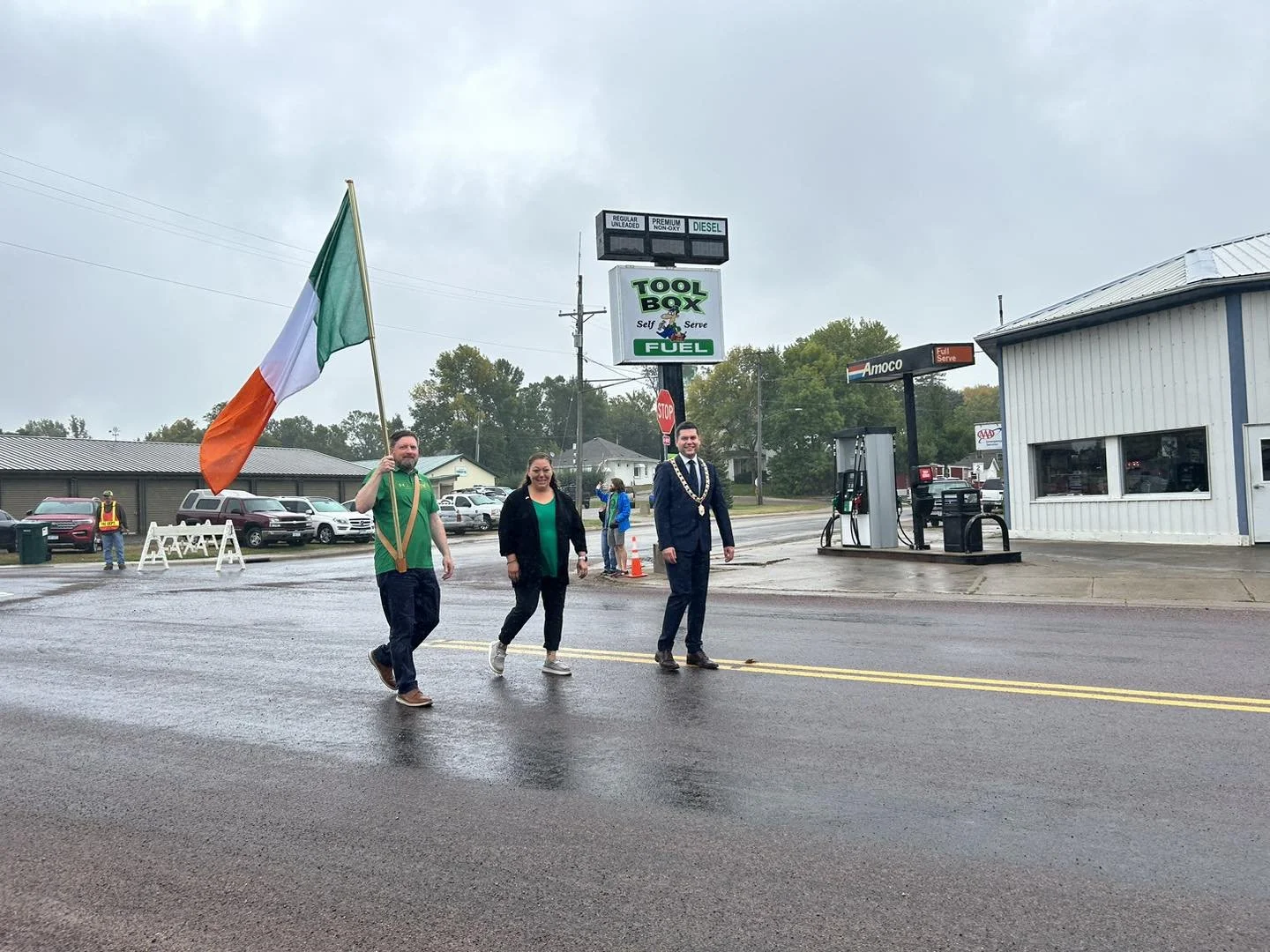 Andrew McGuinness, Eoin Hennessy and Tammy Holicky Parade 2024.jpg