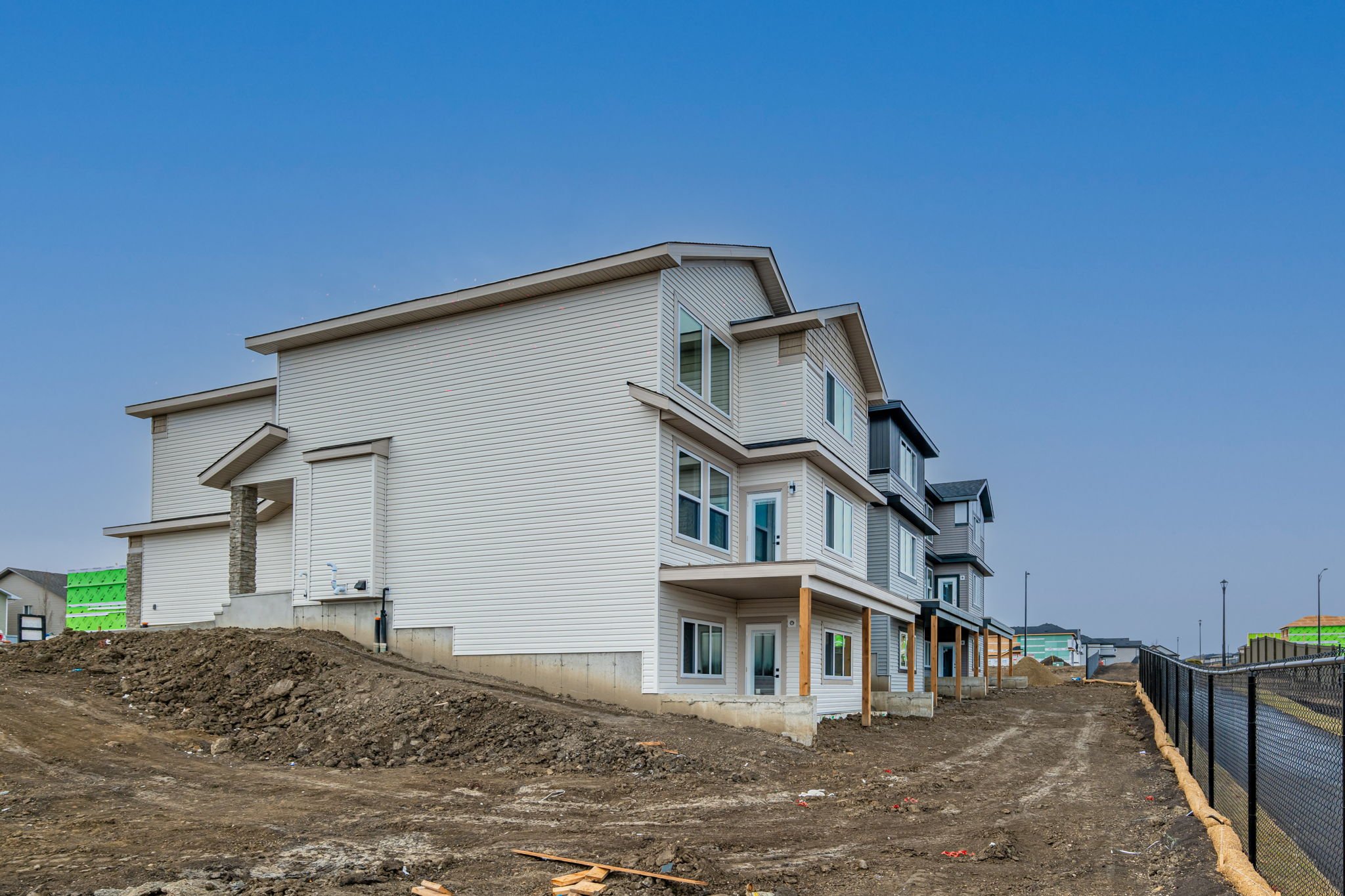 37-web-or-mls-P1084986-Edit.jpg