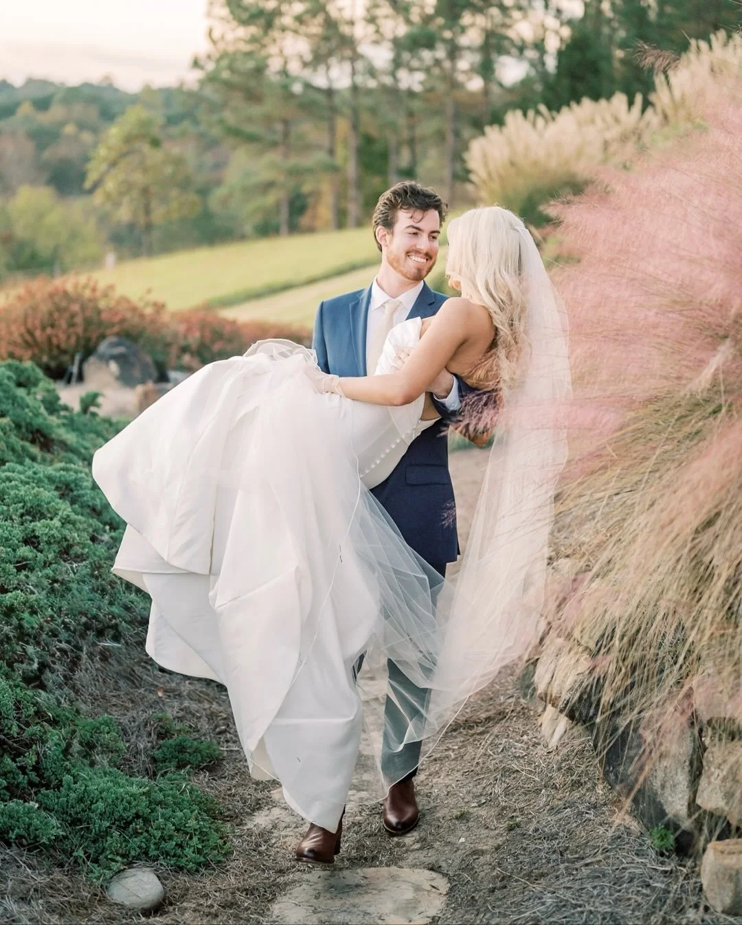 Throwback to a dreamy fall wedding on Lake Martin &mdash; Sydney &amp; Connor&rsquo;s love made the season even more beautiful 🍂💍