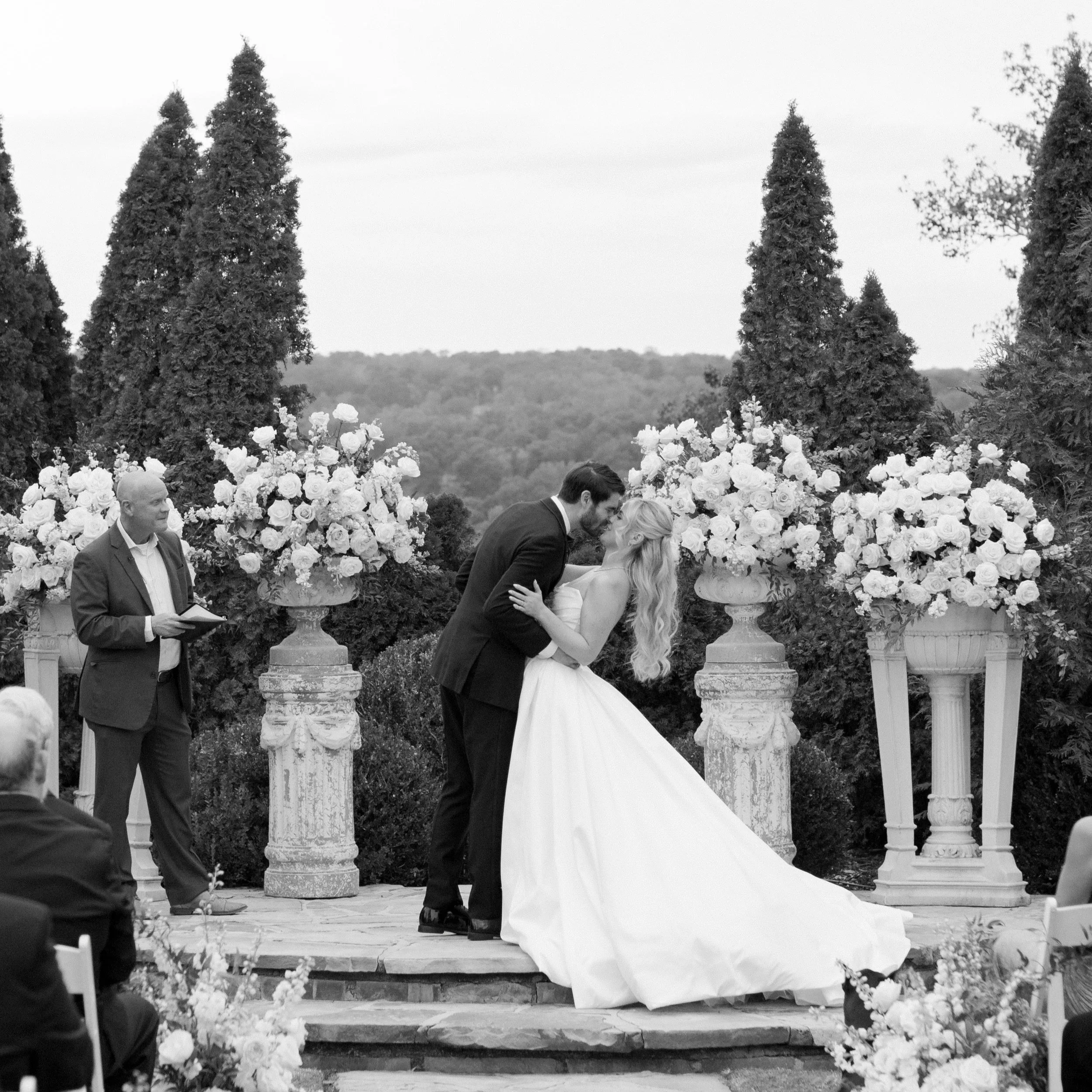 WEDDING | ALEXIS + ALEX | PARK CREST EVENT FACILITY | BE LIGHT PHOTOGRAPHY