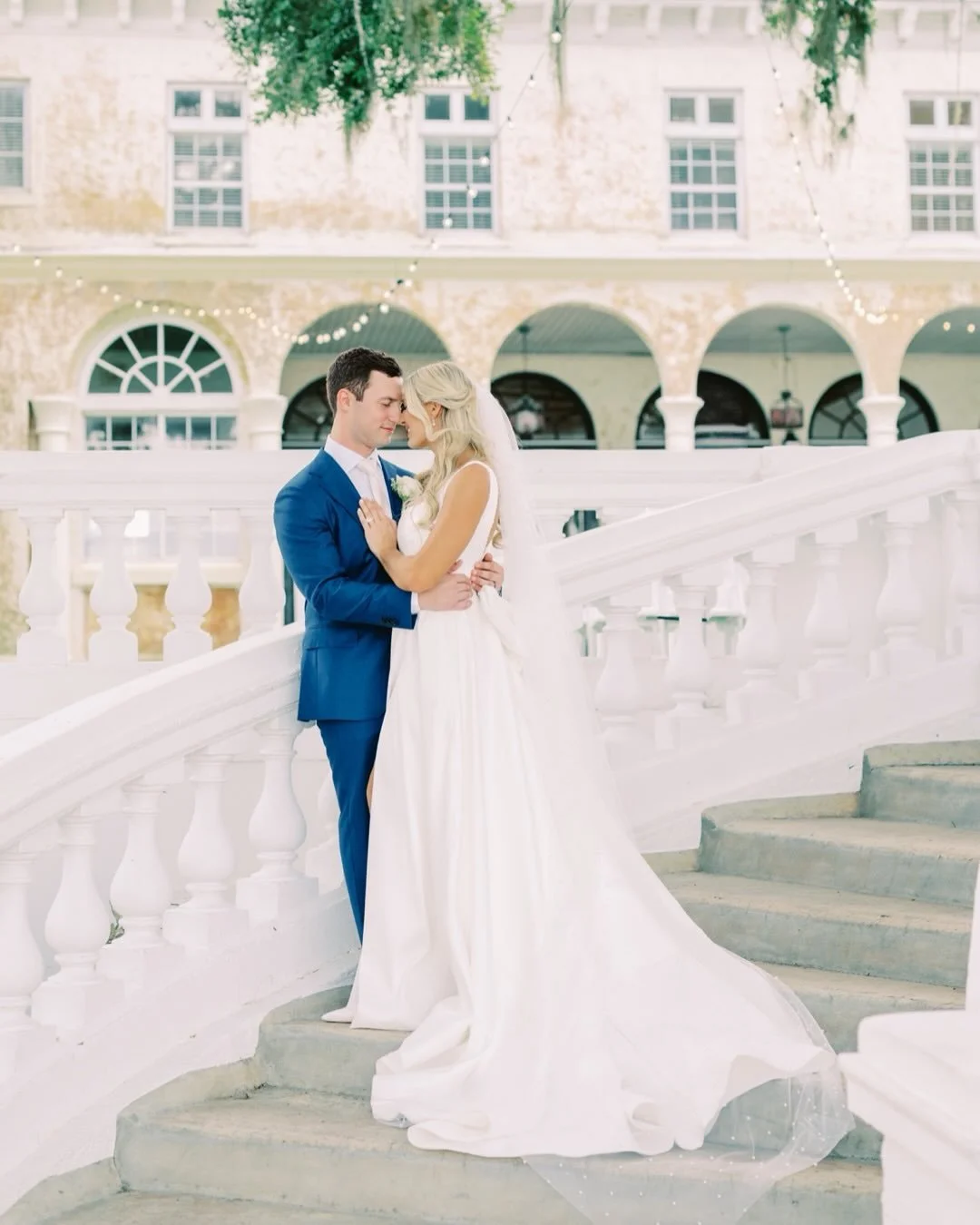 Olivia &amp; Jake 🤍
From lakeside vows to that first kiss&hellip; the start of forever felt exactly like this.