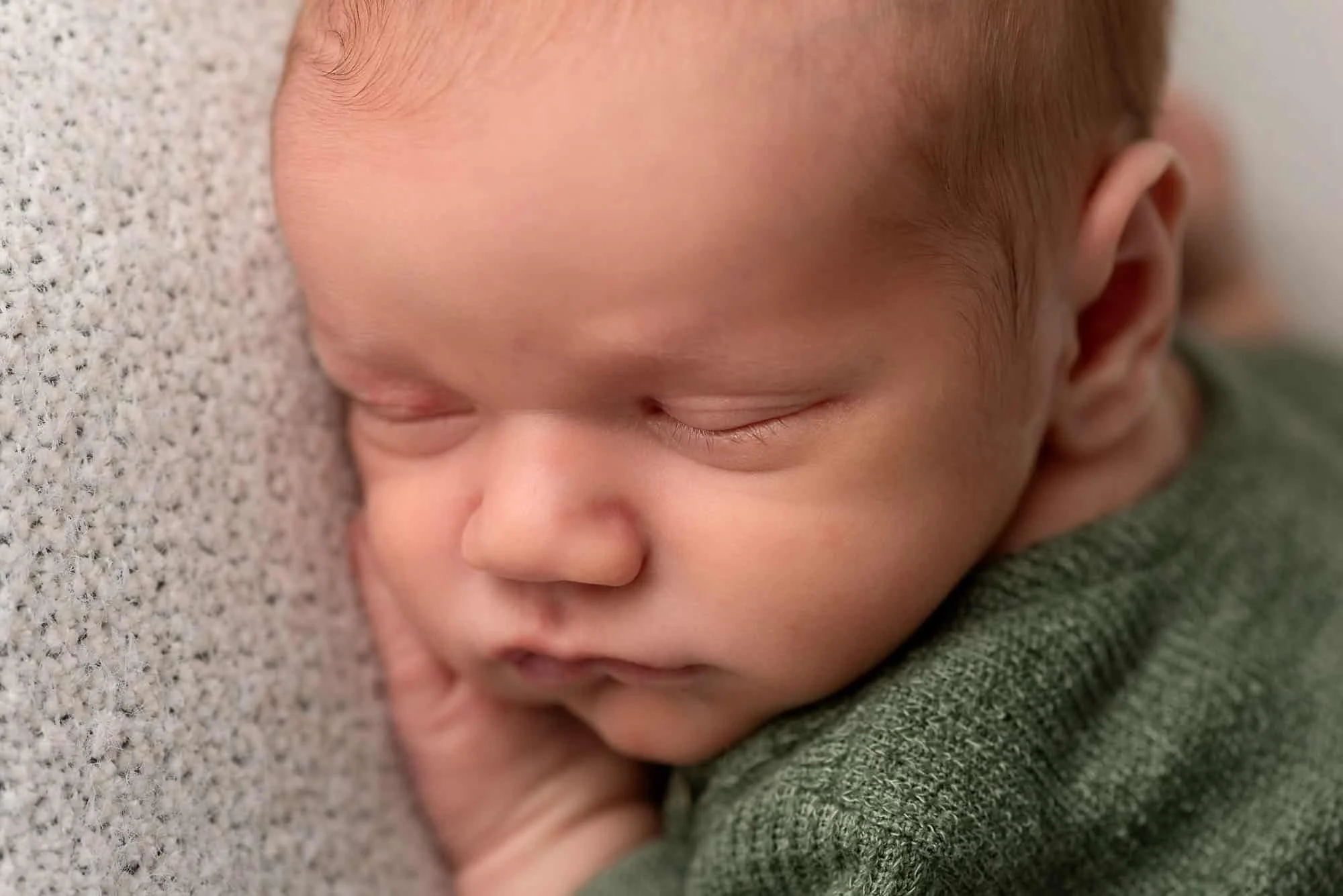 HLugg-2026-Newborn-09 copy_1.jpg