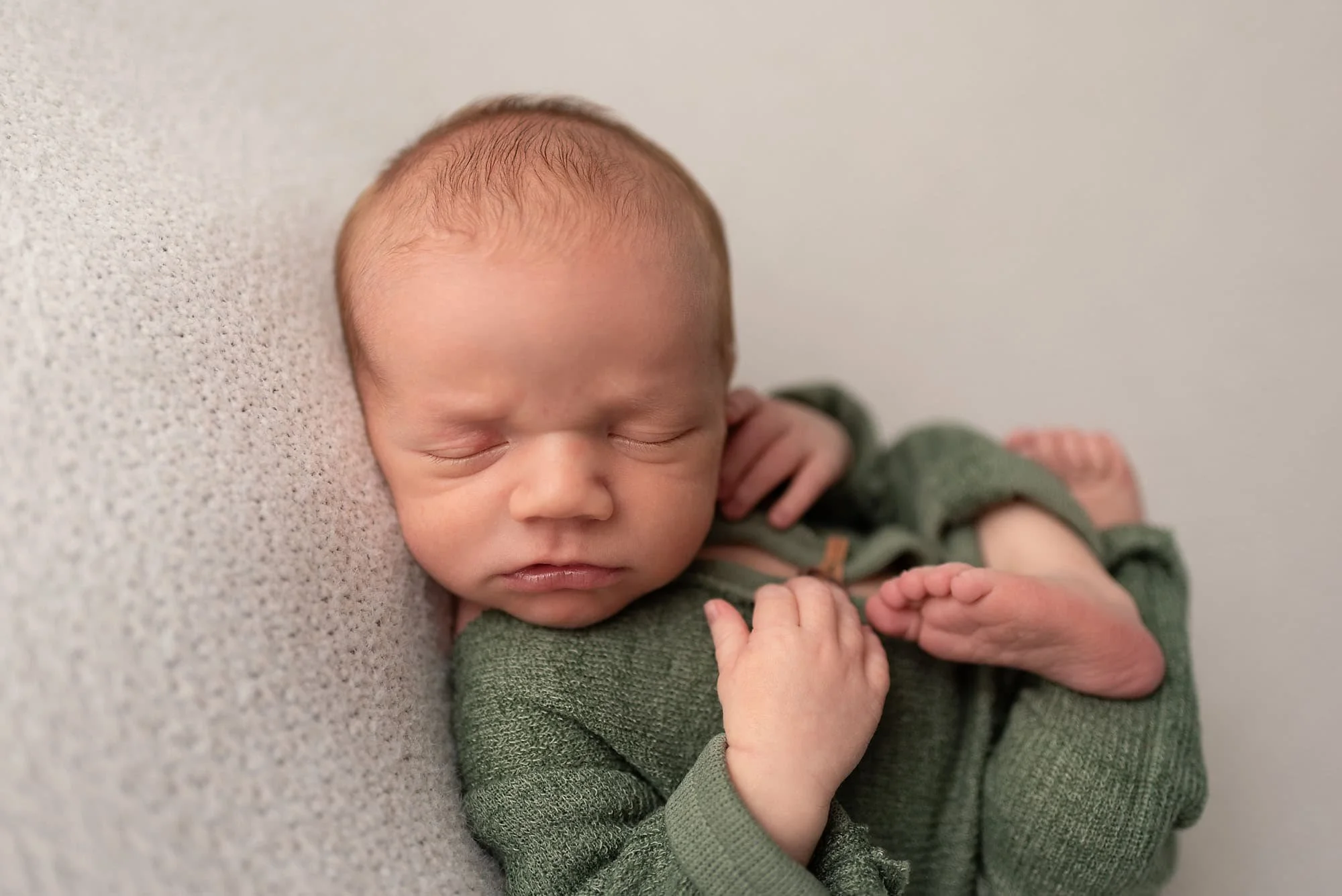 HLugg-2026-Newborn-14 copy_1.jpg