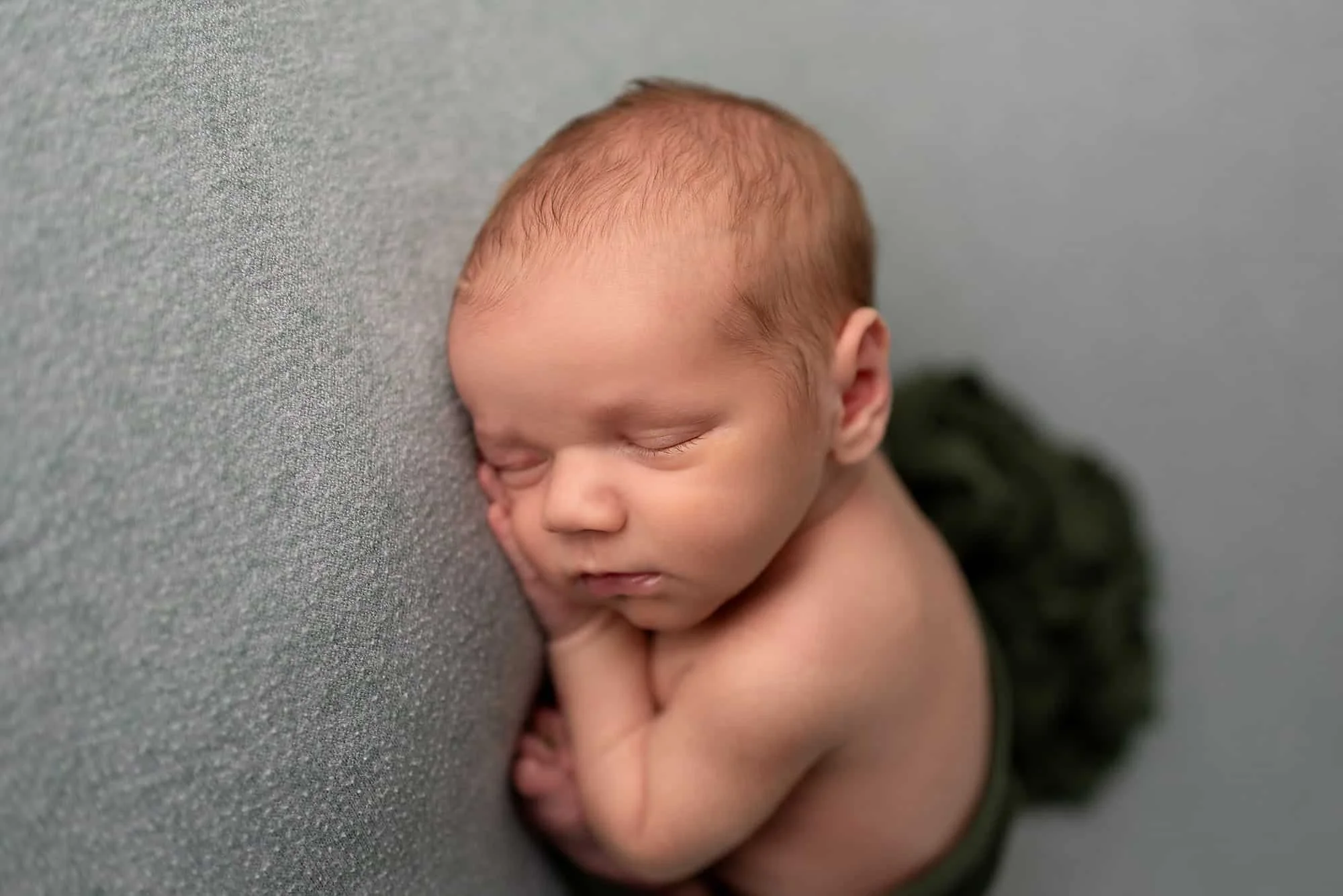 HLugg-2026-Newborn-17 copy_1.jpg