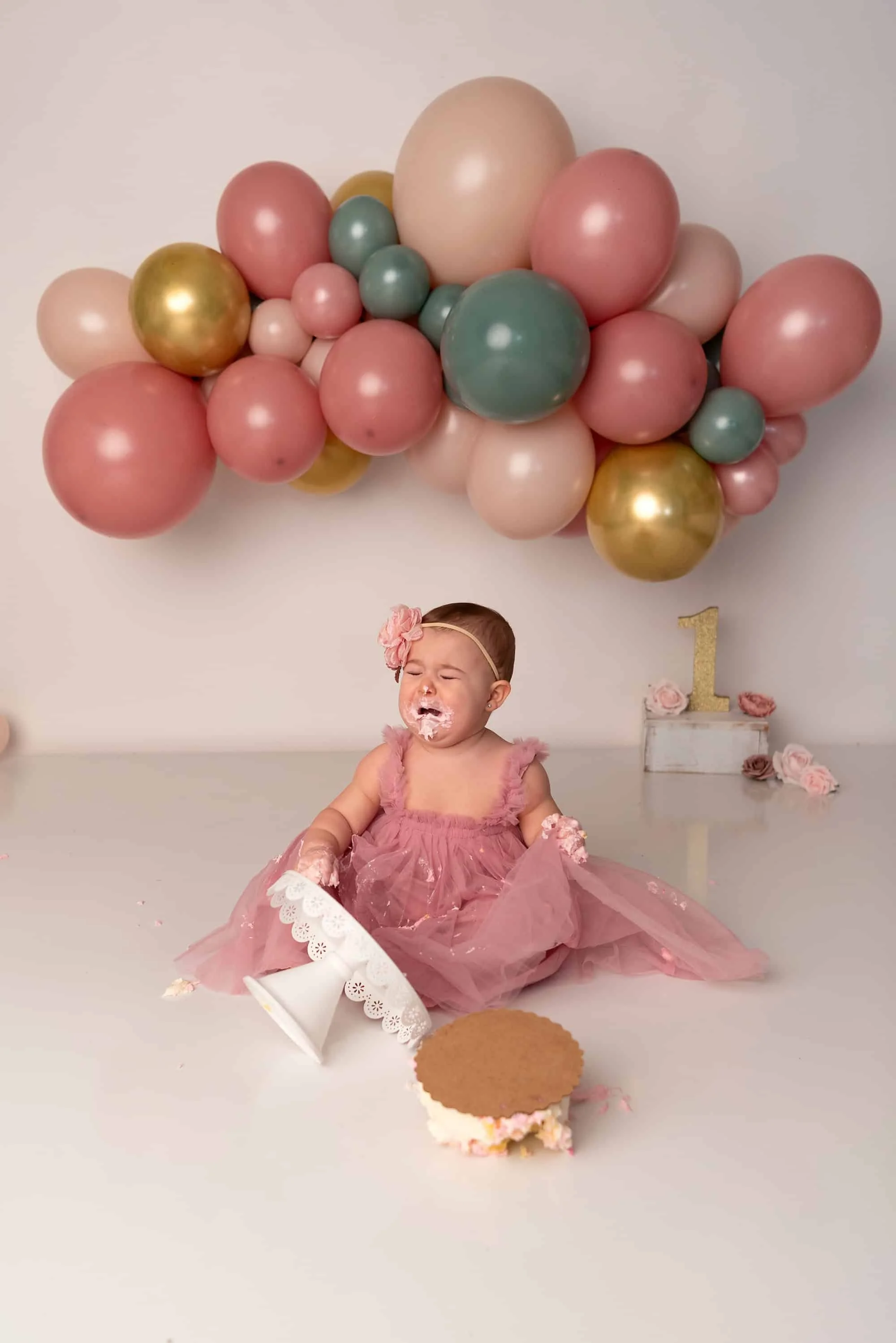 EHorn-2026-CakeSmash-44 copy.jpg