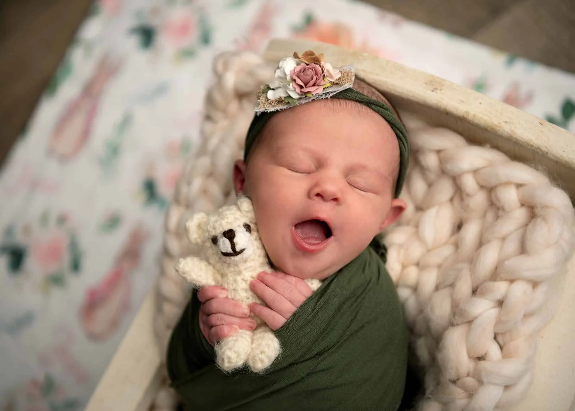 JFel-Newborn-05 copy.jpg