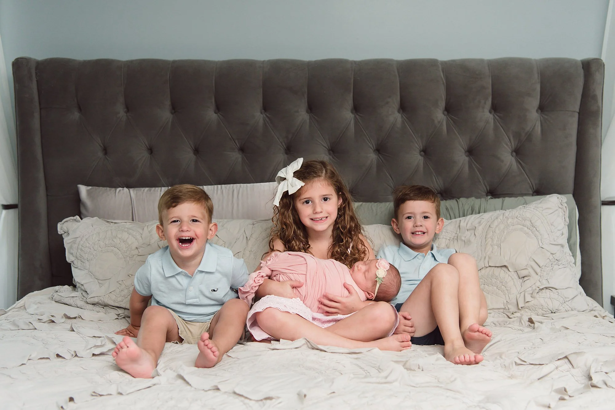 SSch-Newborn-46 copy.jpg