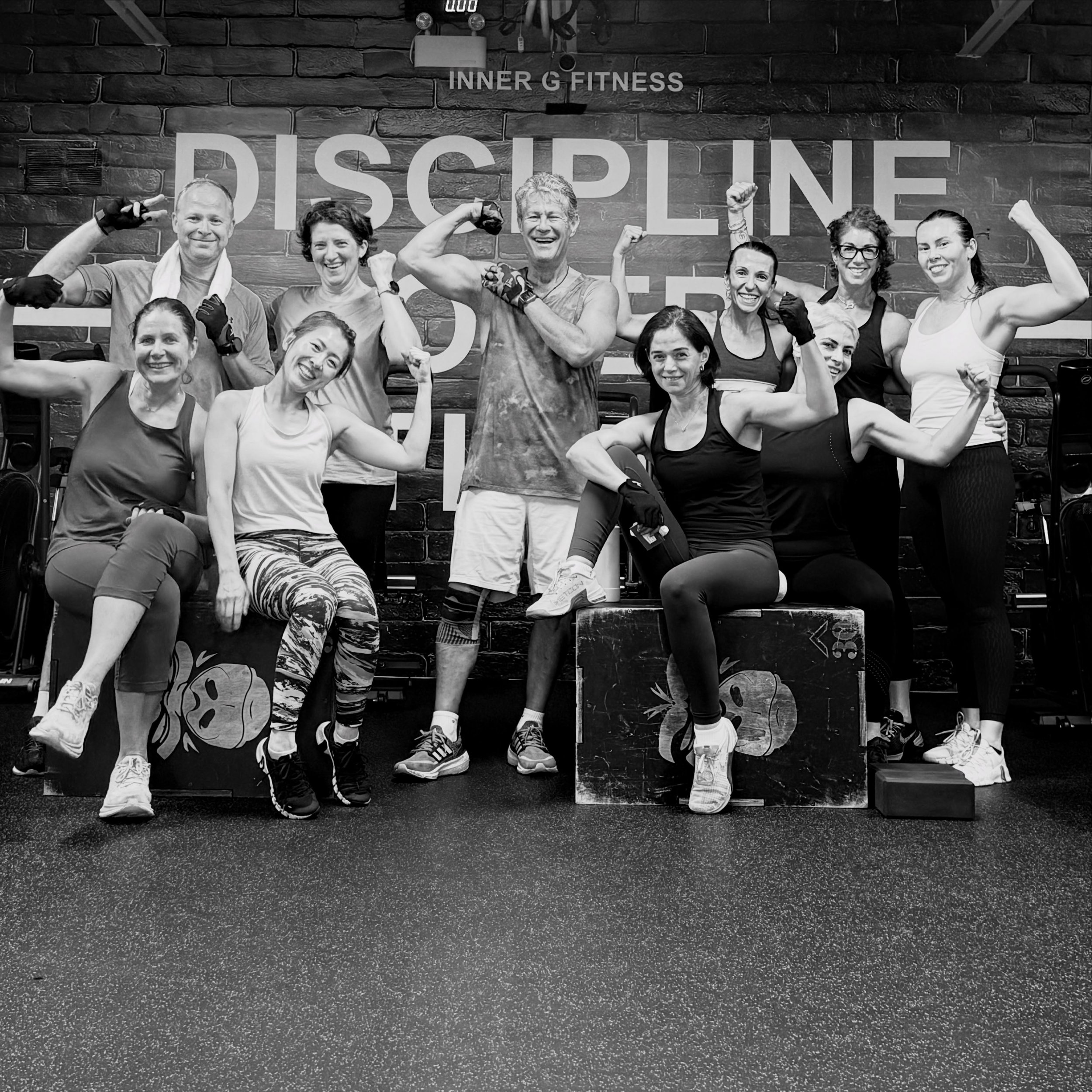 Some of the best people I know show up on Saturday mornings. 🖤

Legacy class at @innerg.fitness means sweat, laughs, and flexing like nobody&rsquo;s watching (everybody&rsquo;s watching). Strength looks good on everyone. 💪

#InnerGFitness #LegacyCl