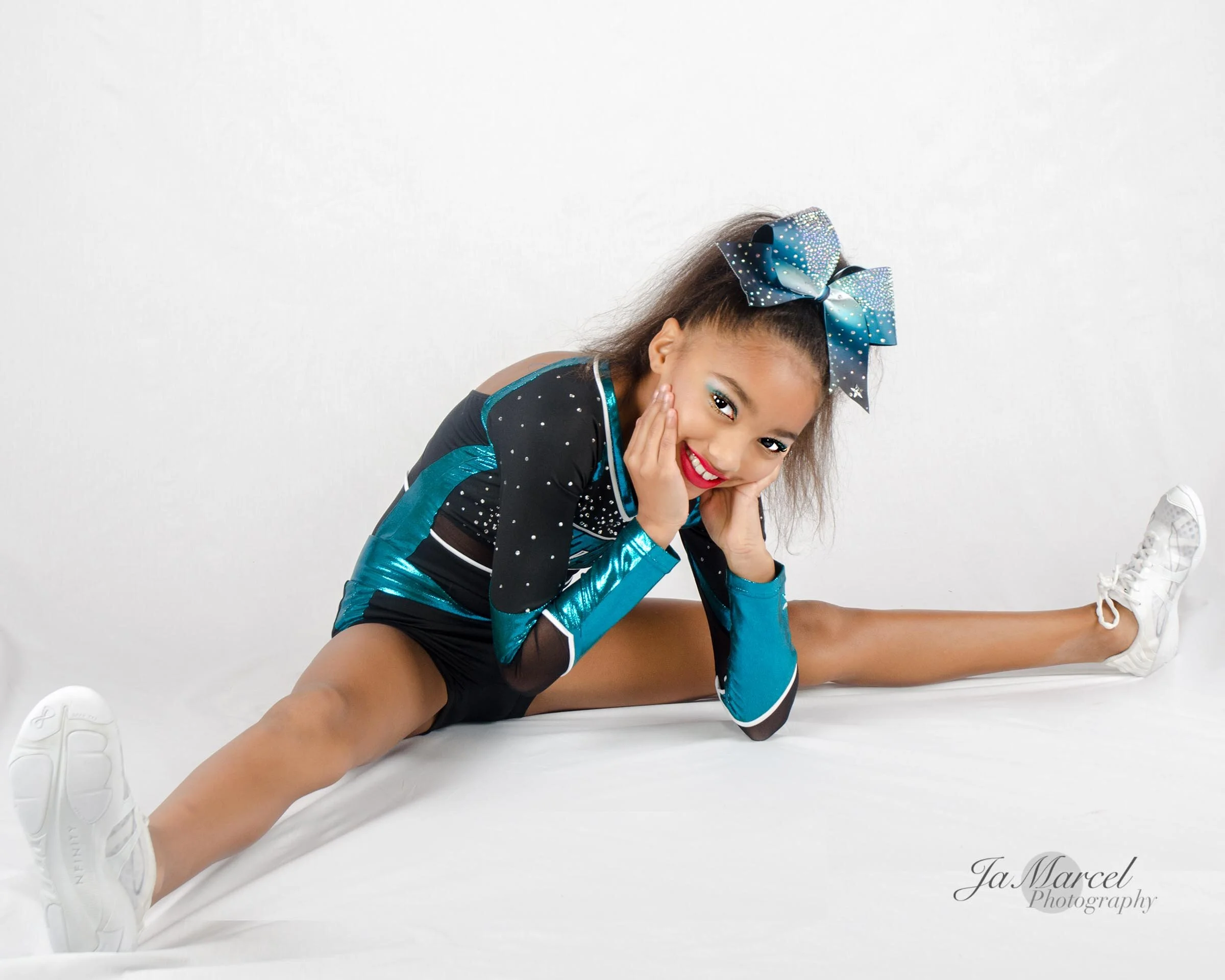cheer.jpg