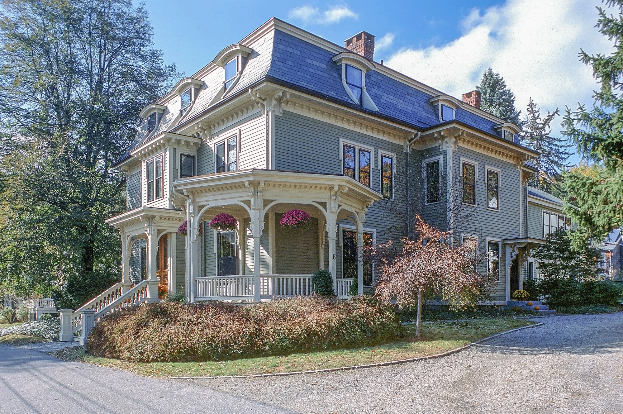 Bayle.jpg