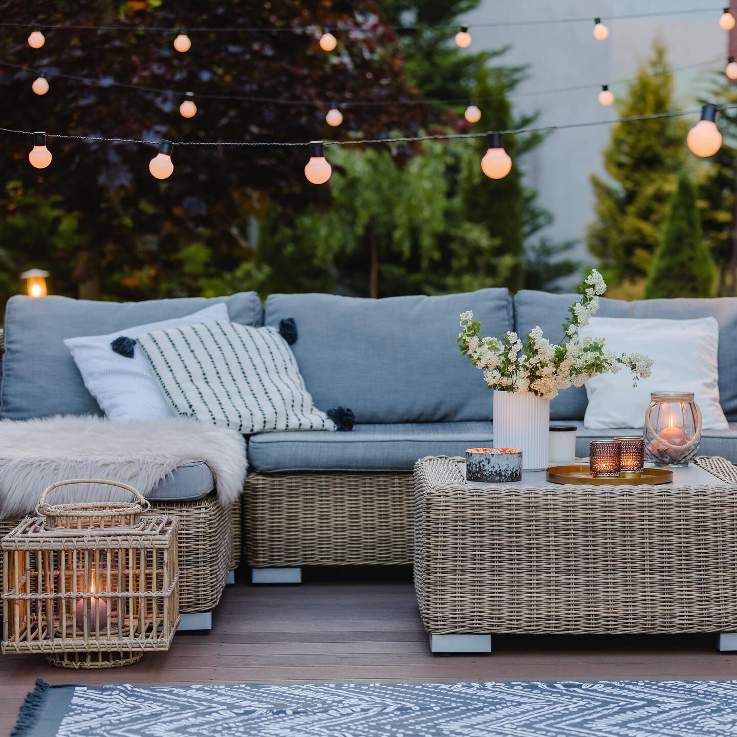 Happy Summer Solstice! In honor of the first day of Summer, we are sharing how to create the perfect outdoor space for the warm summer months ahead.

~ Create Comfortable Hangout Zones
Create distinct and meaningful zones that people will naturally g