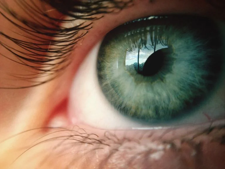 eyeball.jpg