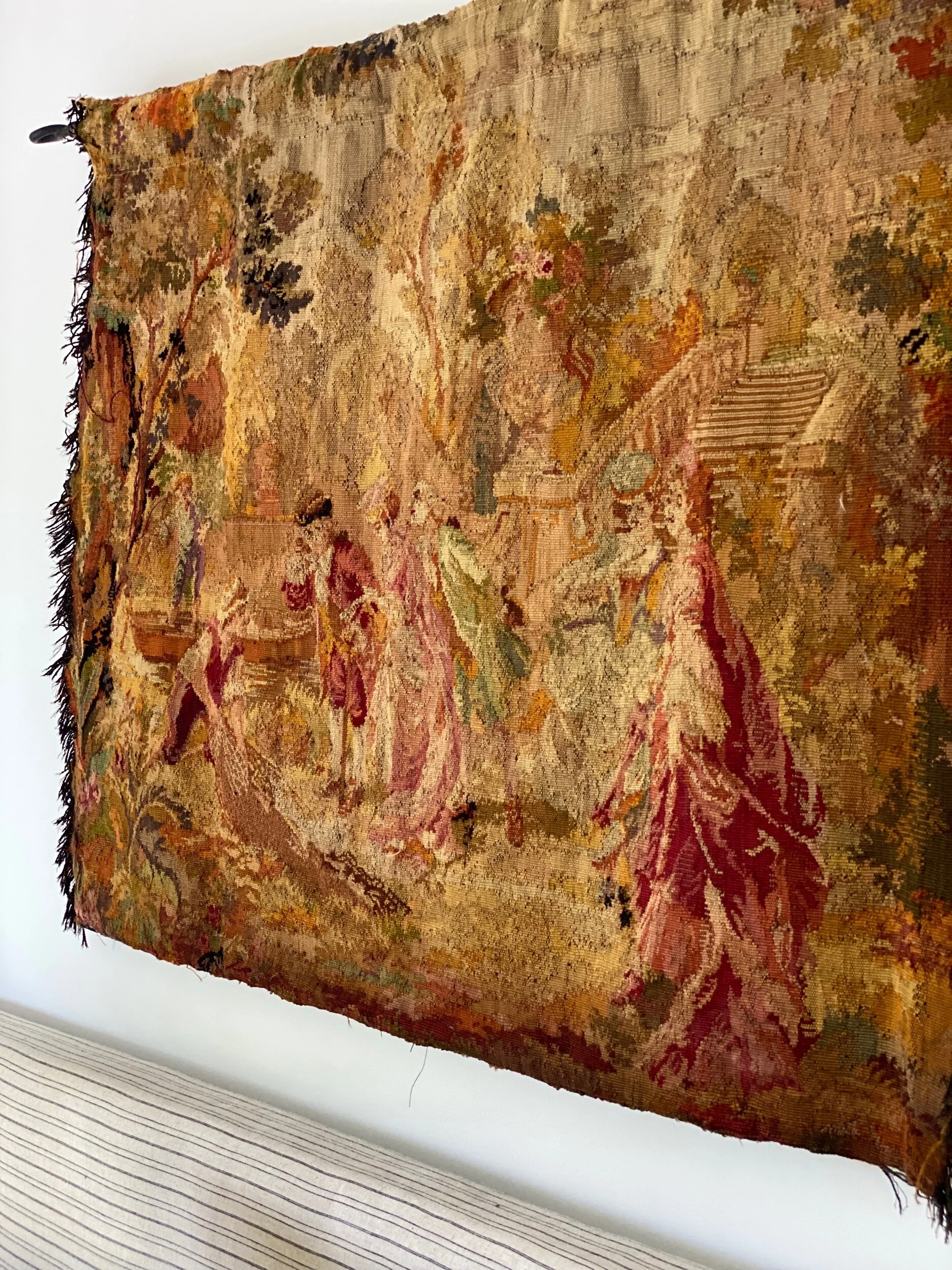 9983D50F-62CE-4CD8-9201-53E82248674F