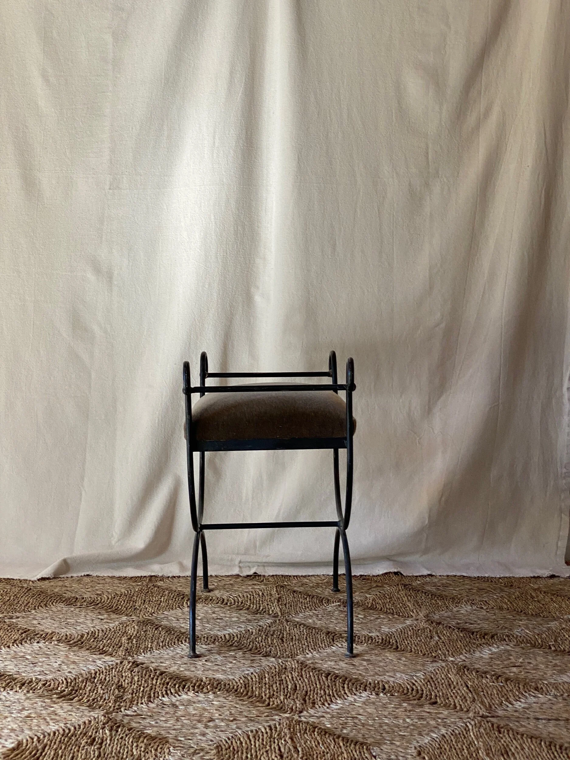 0478E599-1EF7-433C-AE52-EE6BB6EC8664