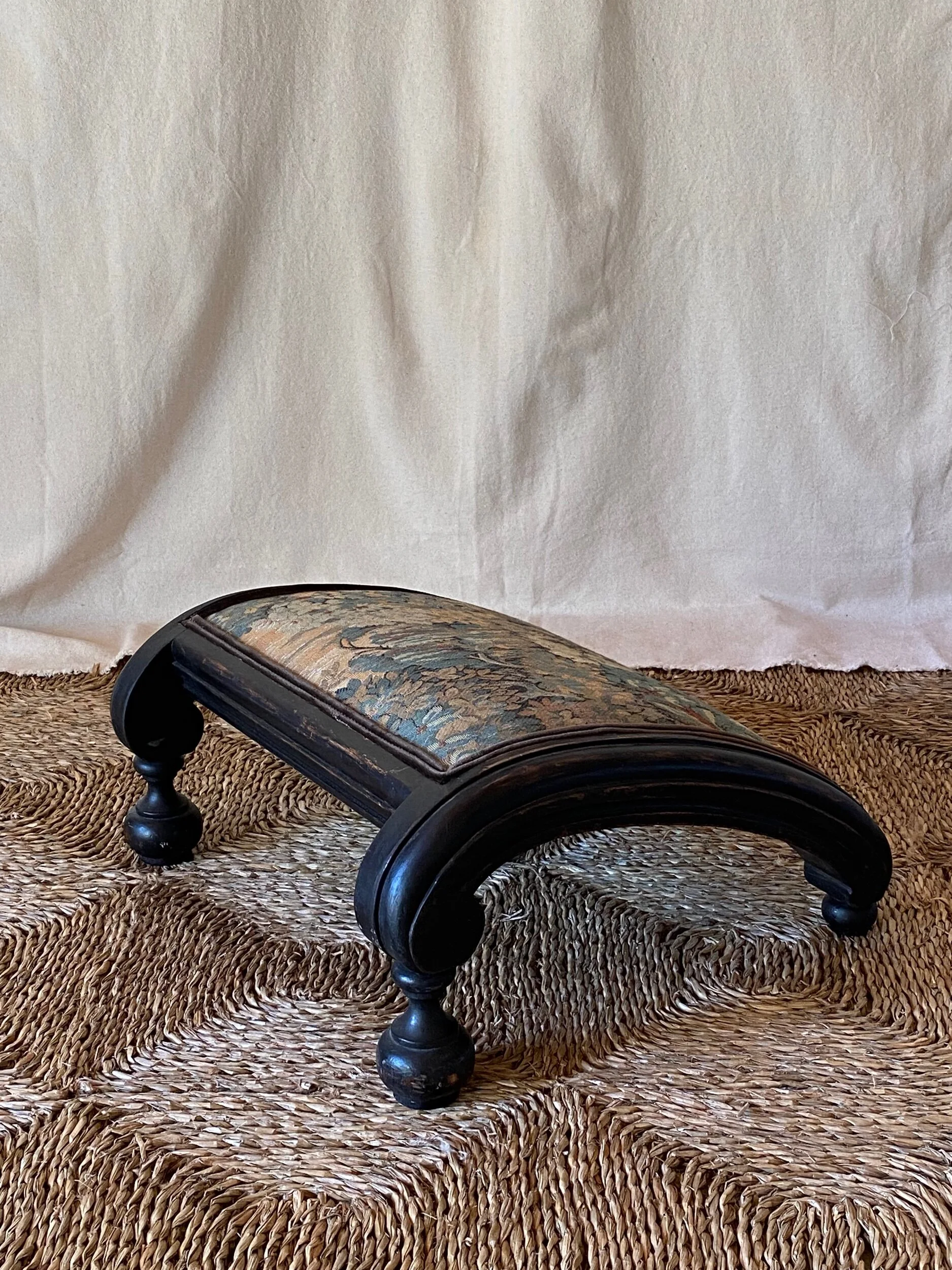 83F43150-FC2C-44C6-B662-E1D13BE85C75