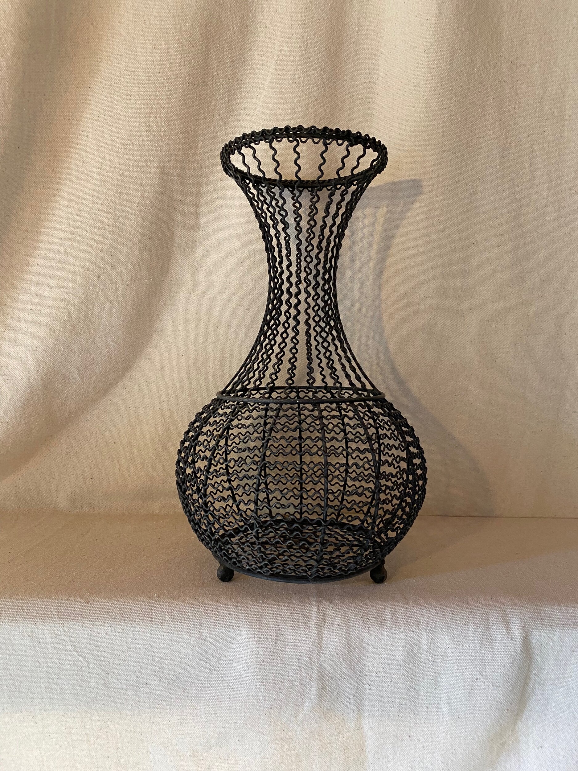 A570A142-6C43-4023-B5EB-40AA275BFA3E