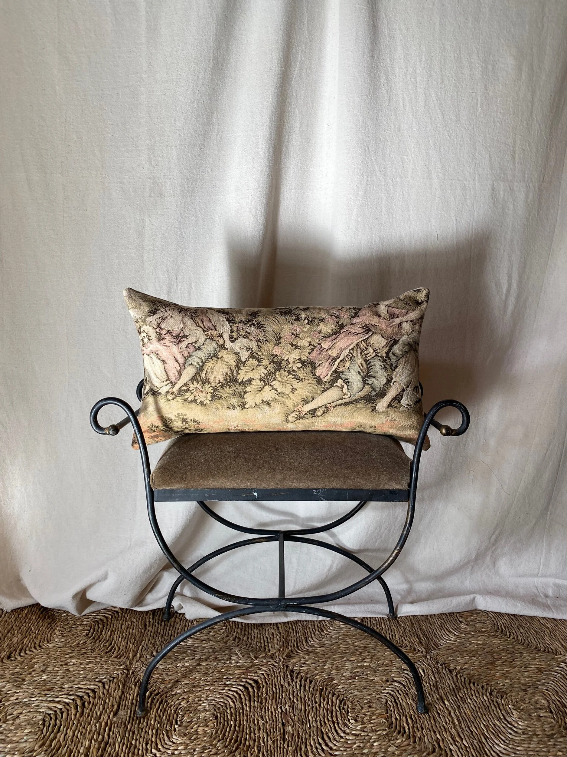 D7A8BFDC-9983-4C01-B457-91641265BD84